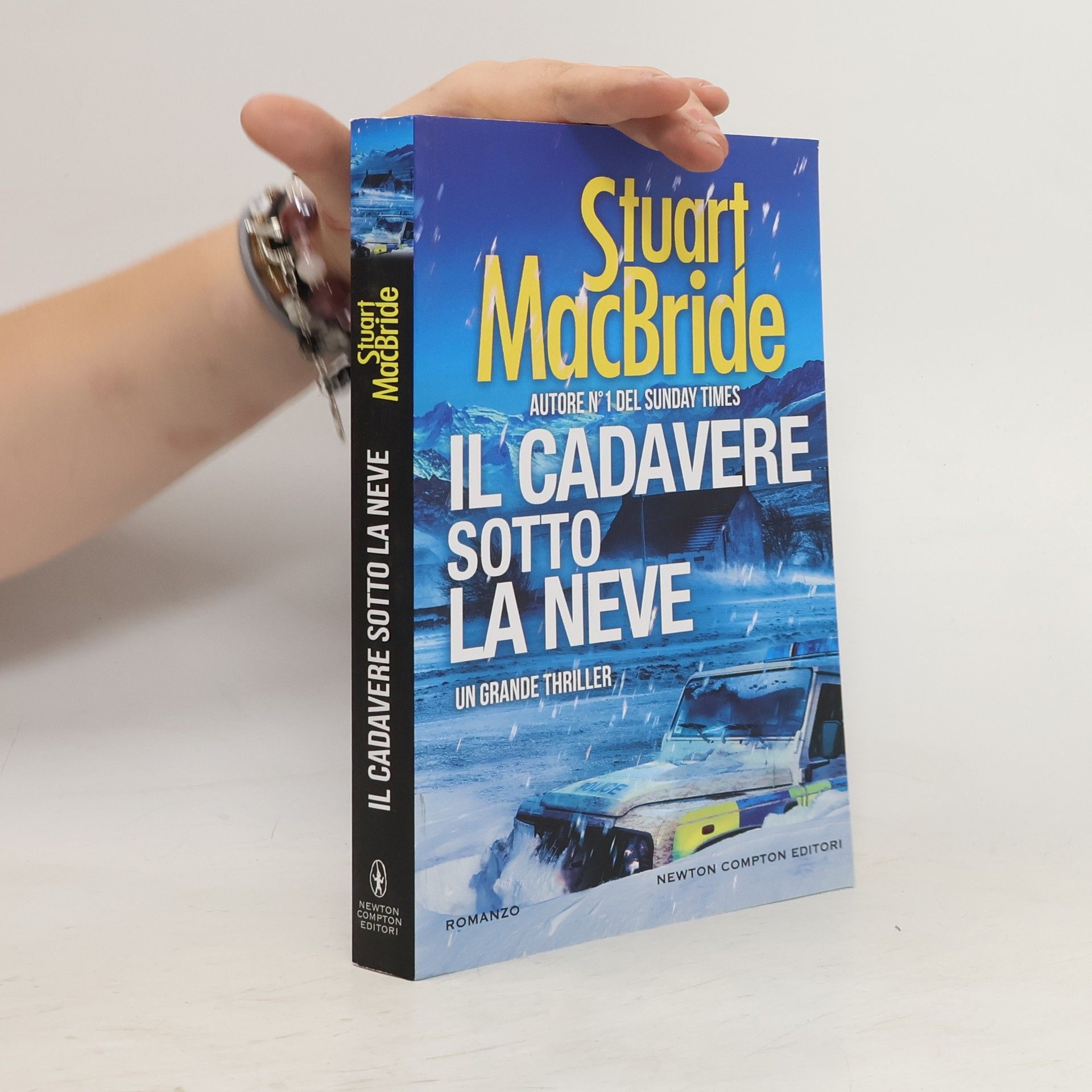 Stuart MacBride Il cadavere sotto la neve