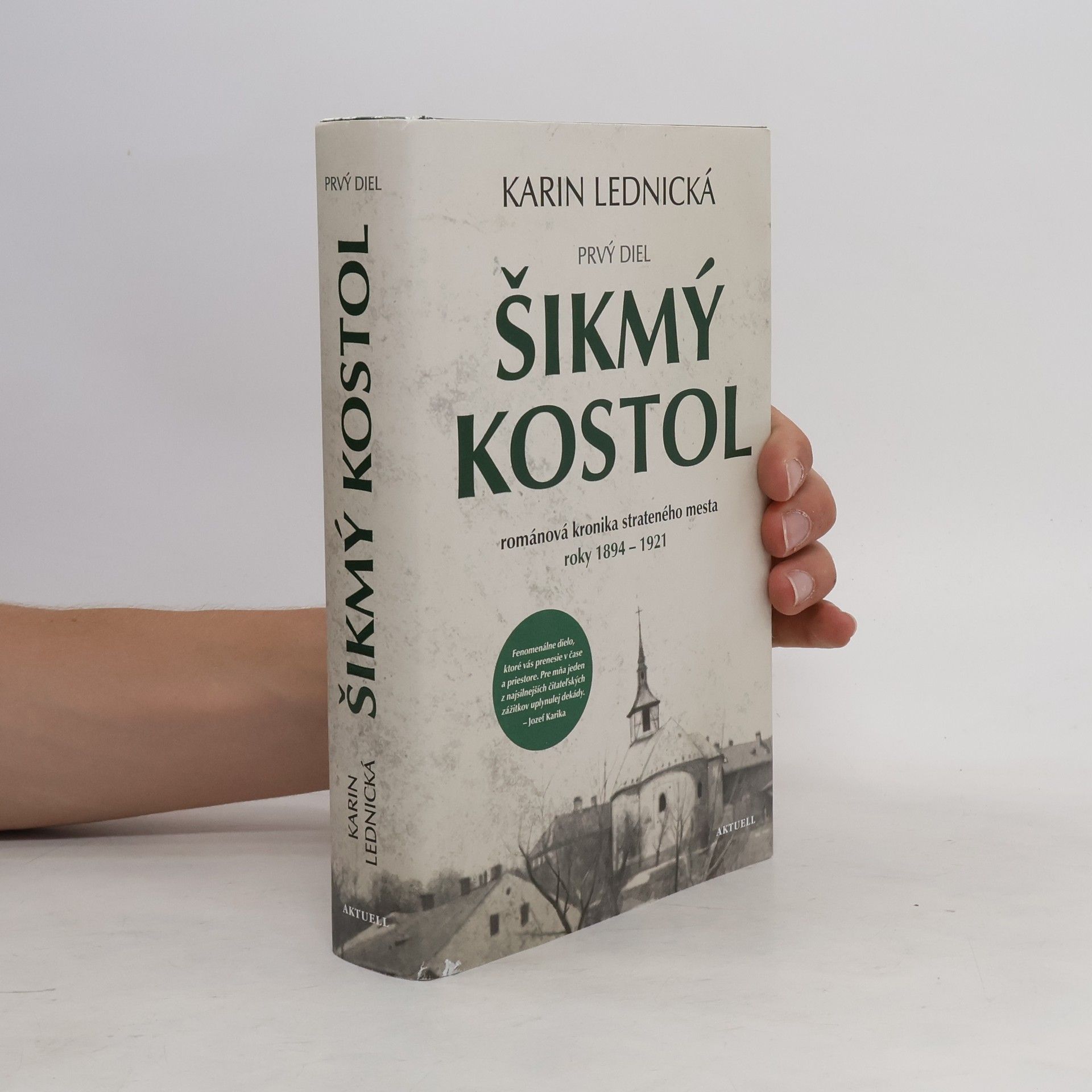 Karin Lednická Šikmý kostol 1