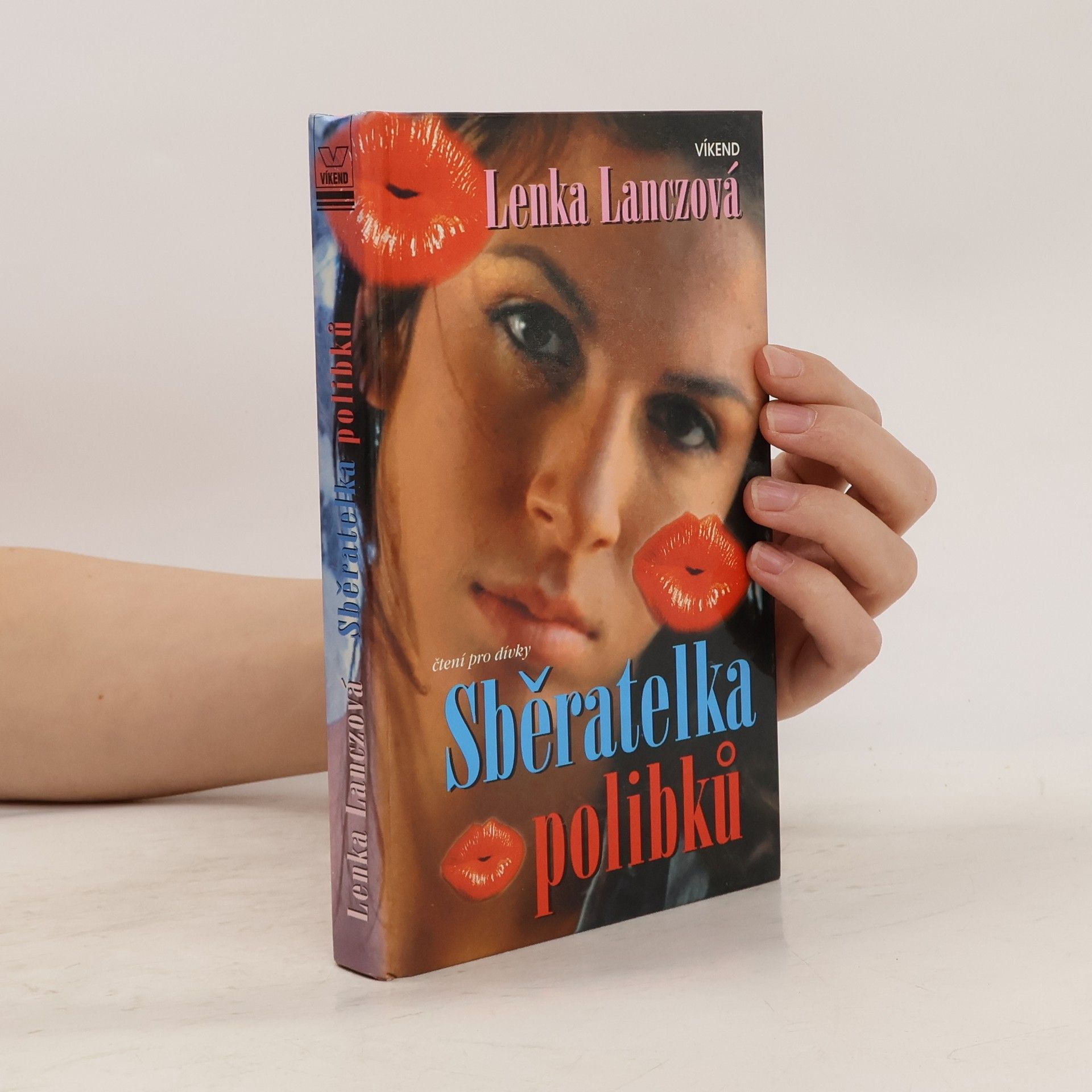 Lenka Lanczová Sběratelka polibků
