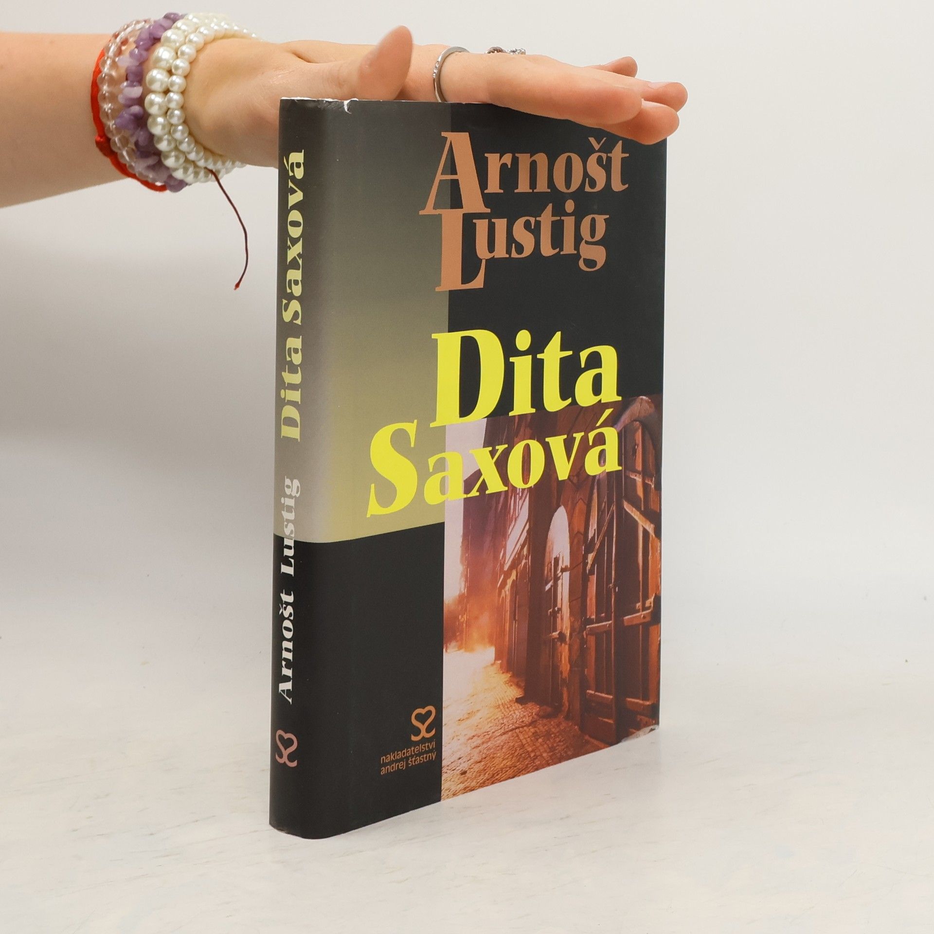Arnošt Lustig Dita Saxová