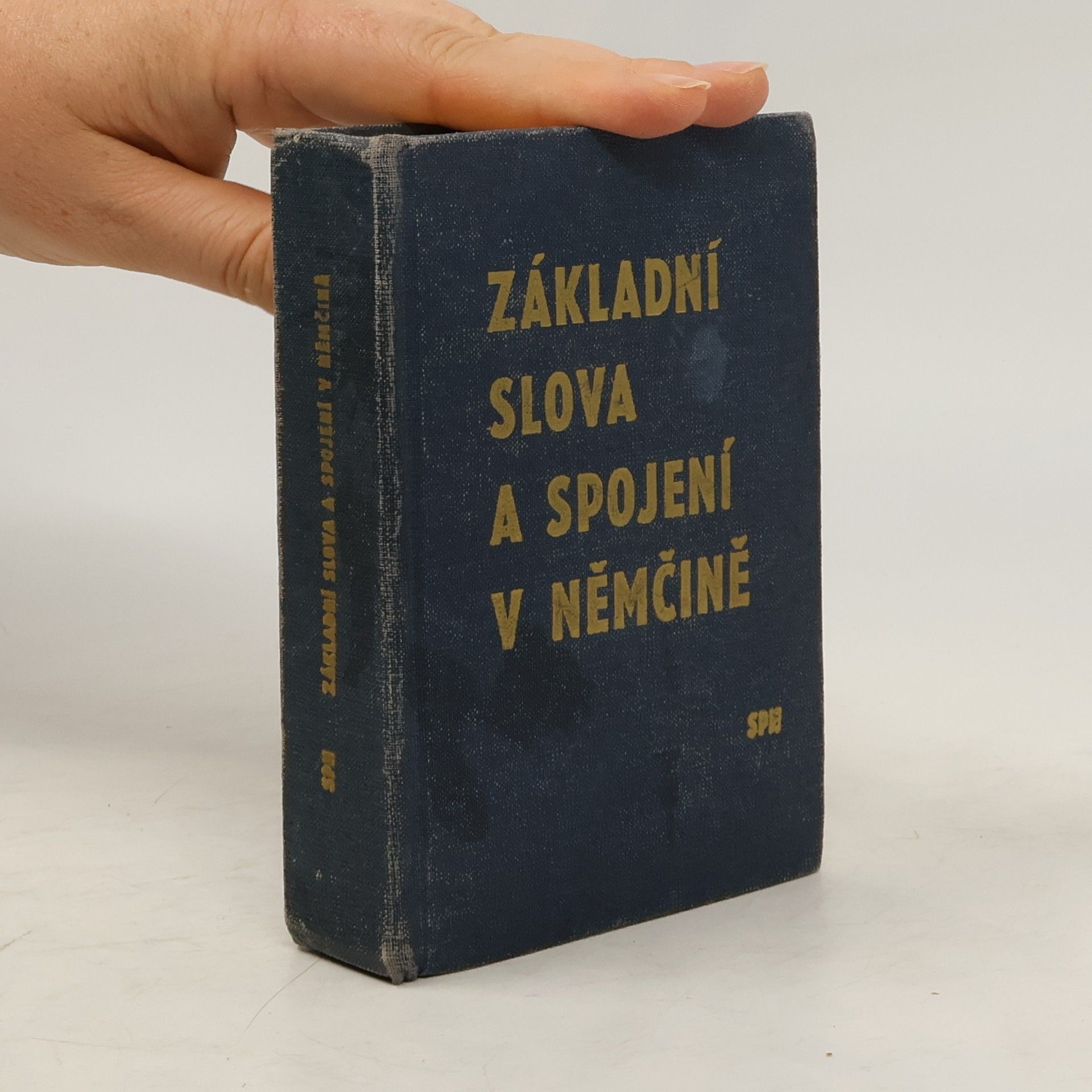 Ludmila Schönová Základní slova a spojení v němčině