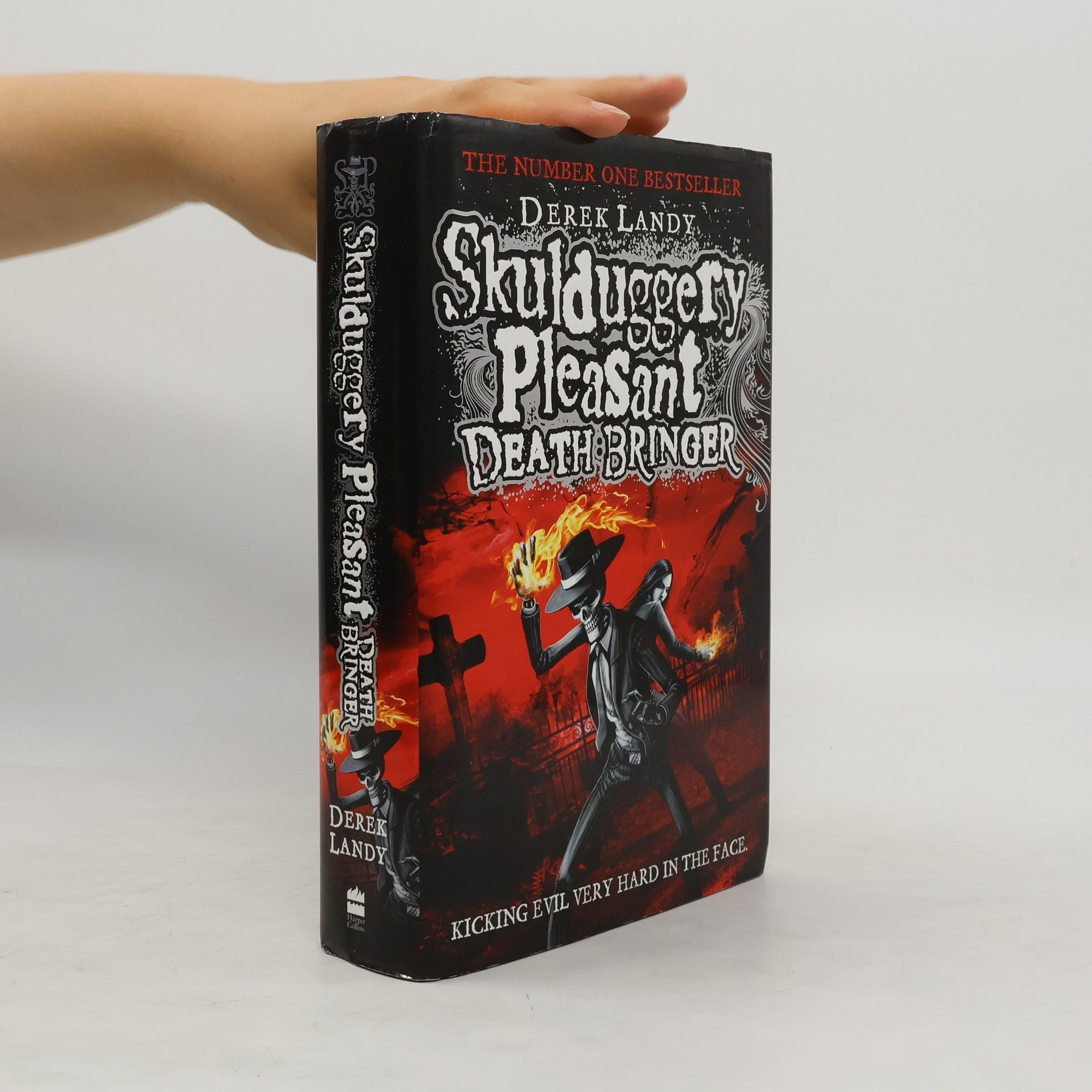 Derek Landy Skulduggery Pleasant: Death Bringer