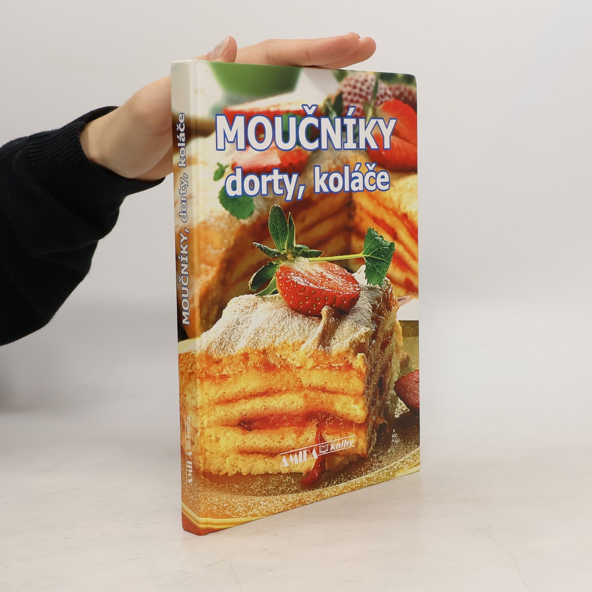 Kateřina Navarová Moučníky, dorty, koláče