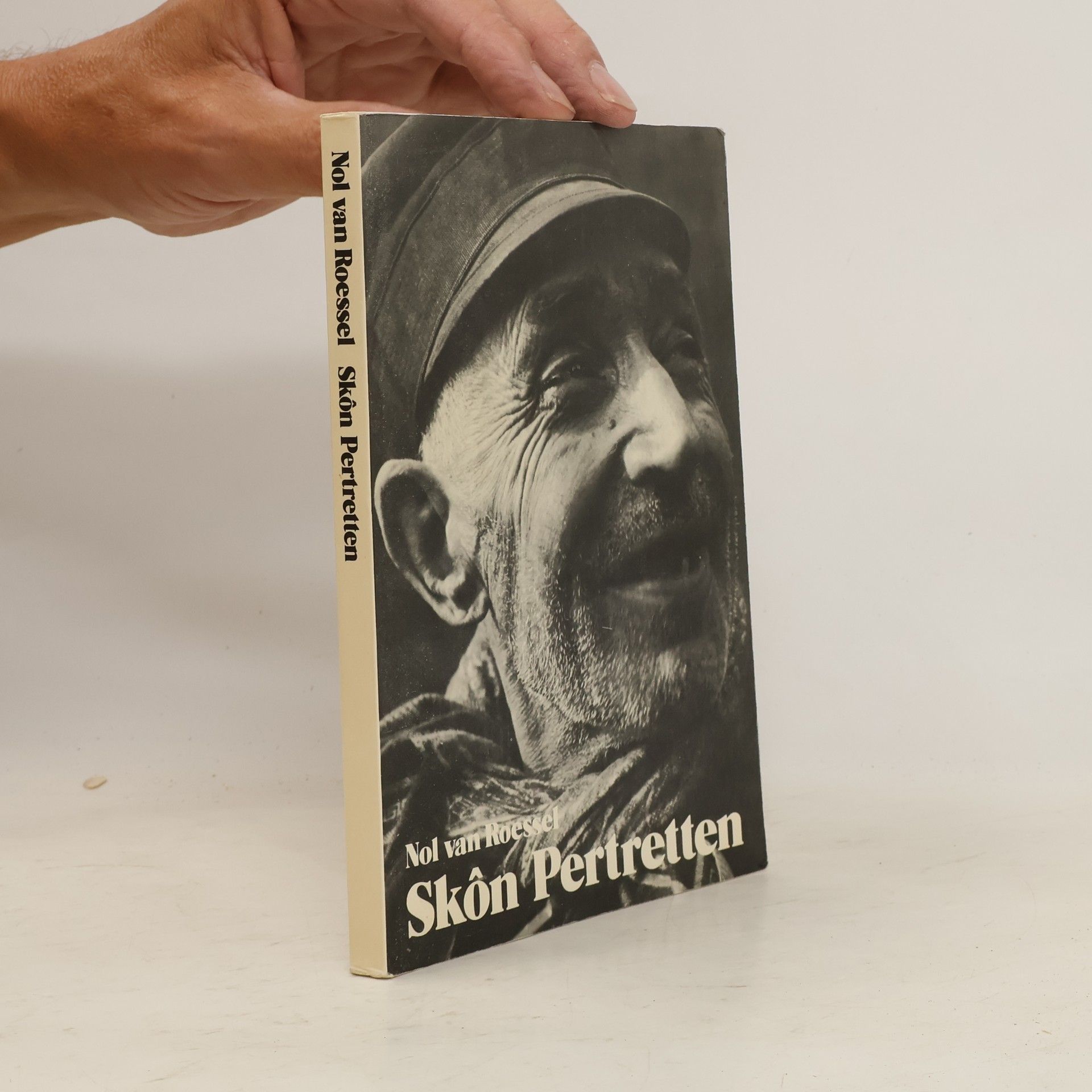 Nol van Roessel Skôn pertretten