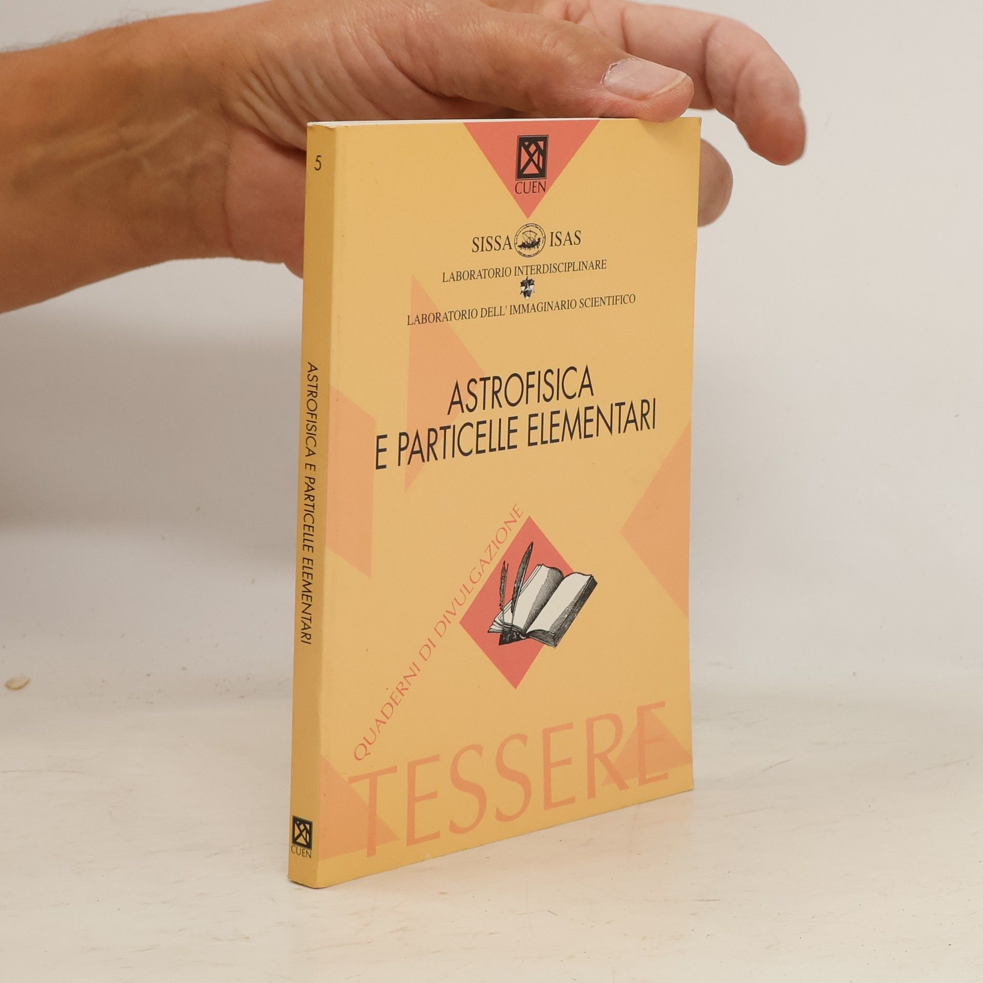 Various authors Astrofisica e particelle elementari