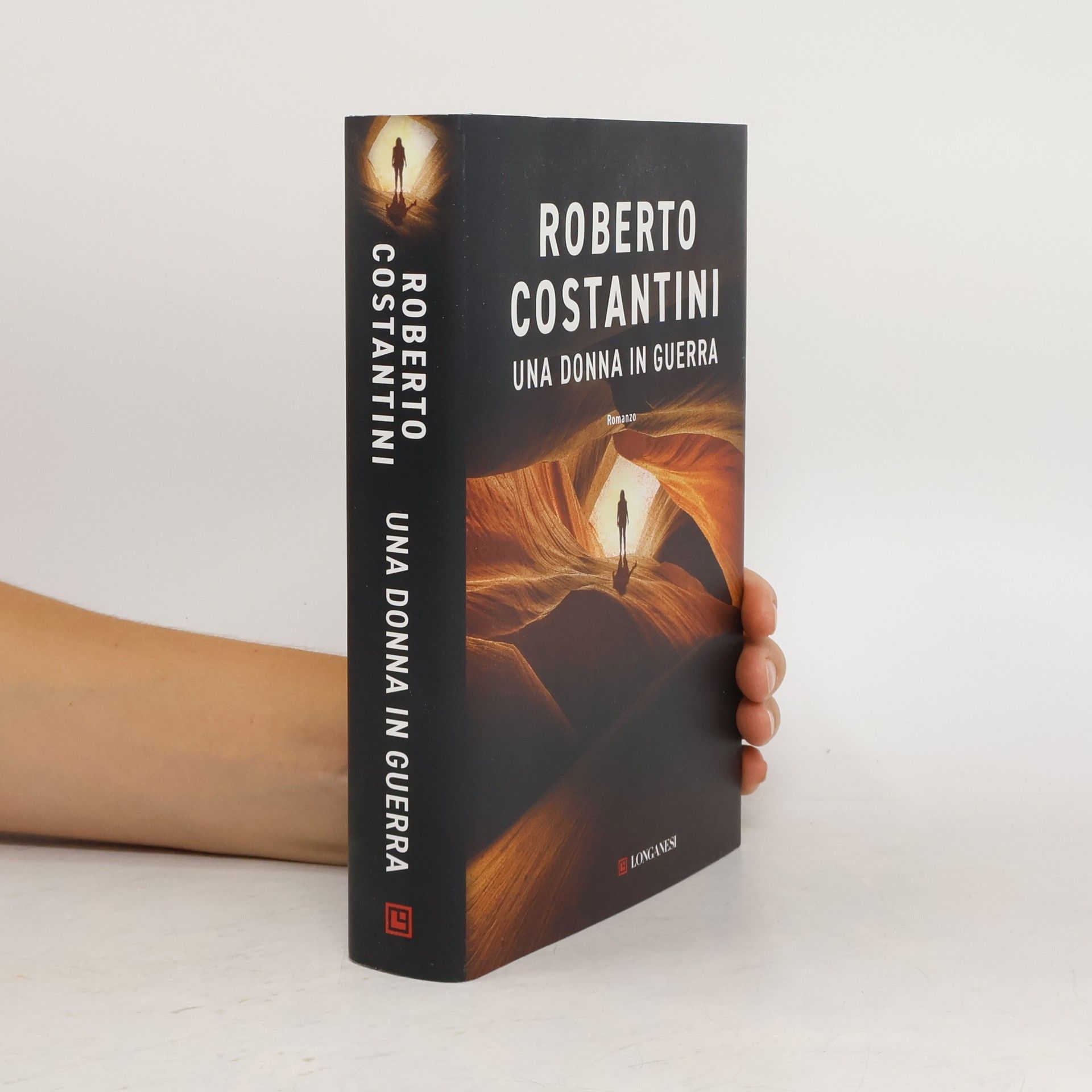 Roberto Costantini Una donna in guerra