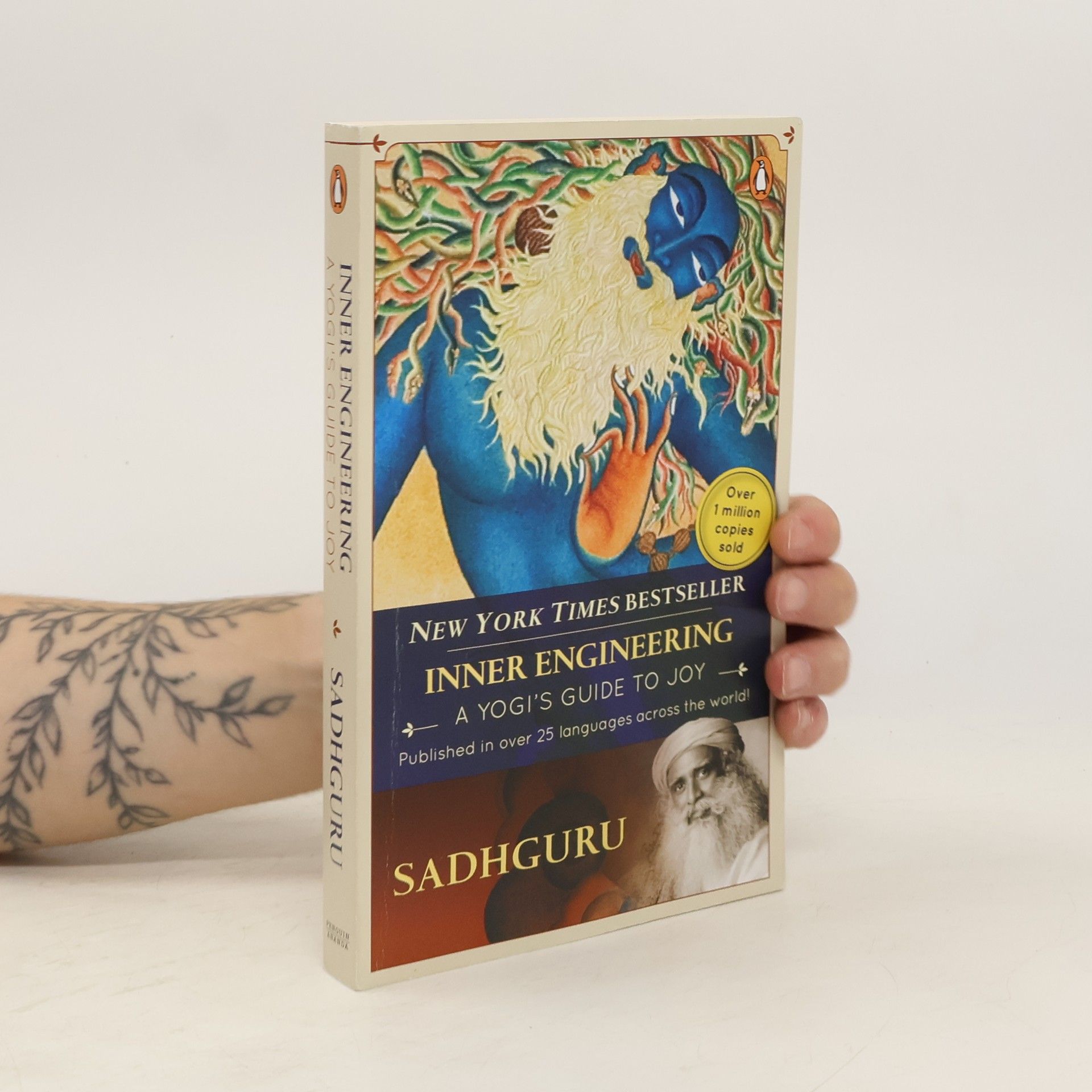 Sadhguru Inner engineering: A yogi's guide to joy