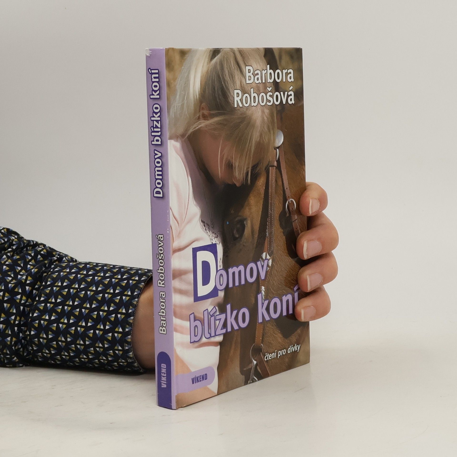 Robošová Barbora Domov blízko koní