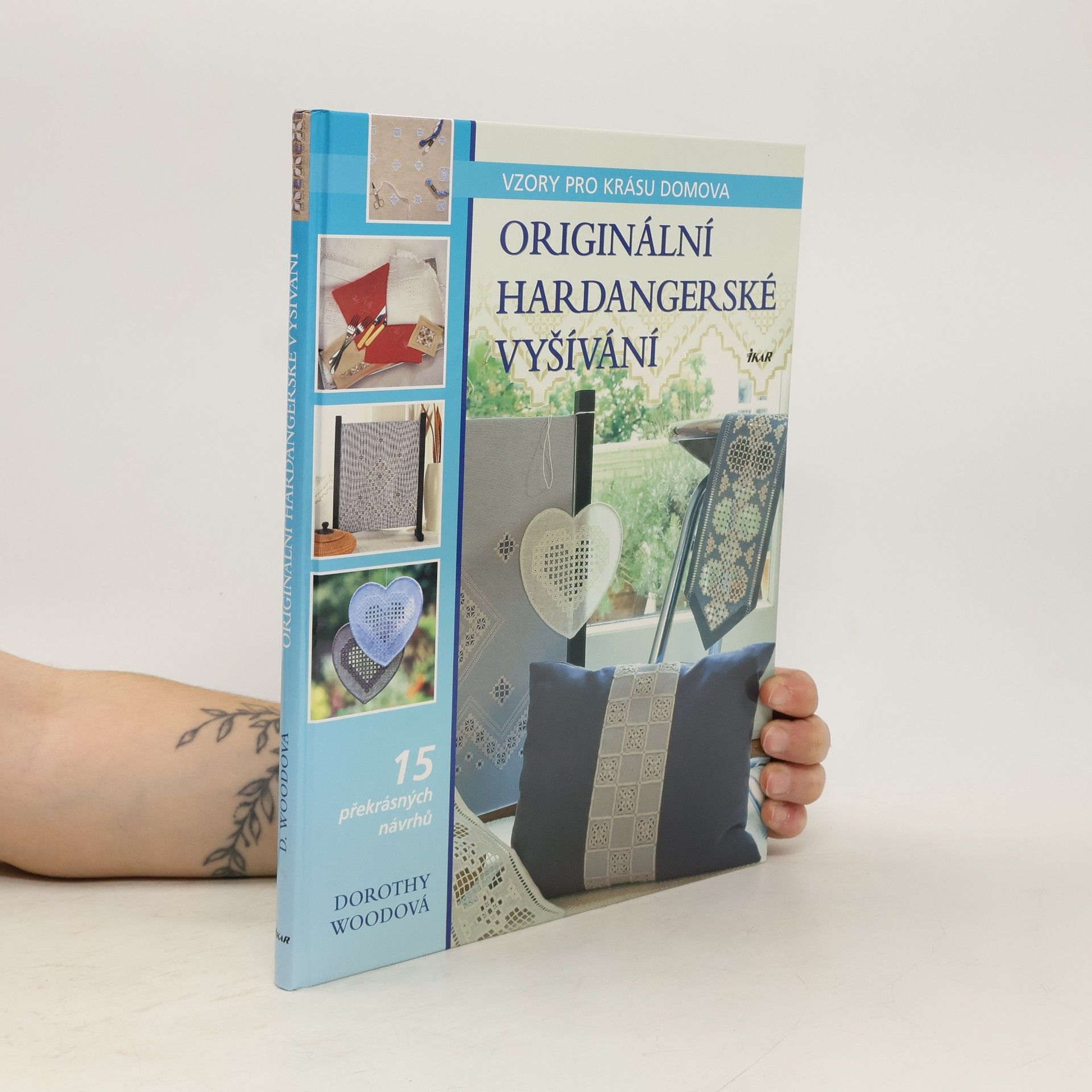 Dorothy Wood Originální hardangerské vyšívání : vzory pro krásu domova
