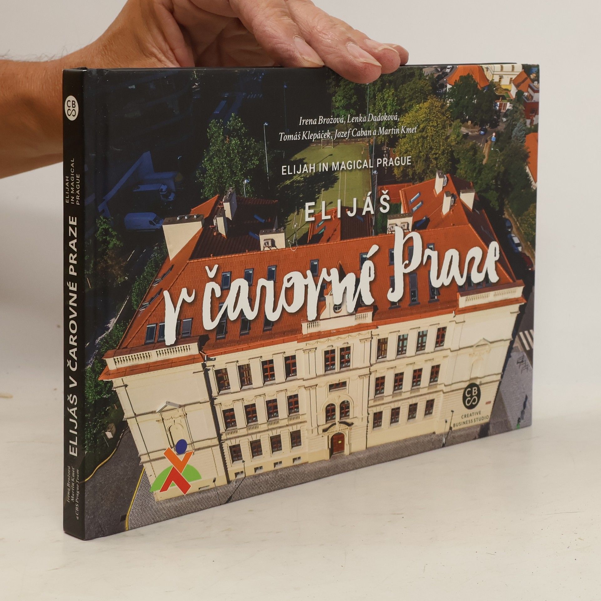 Collectif d'auteurs Čarovná Praha = Magical Prague