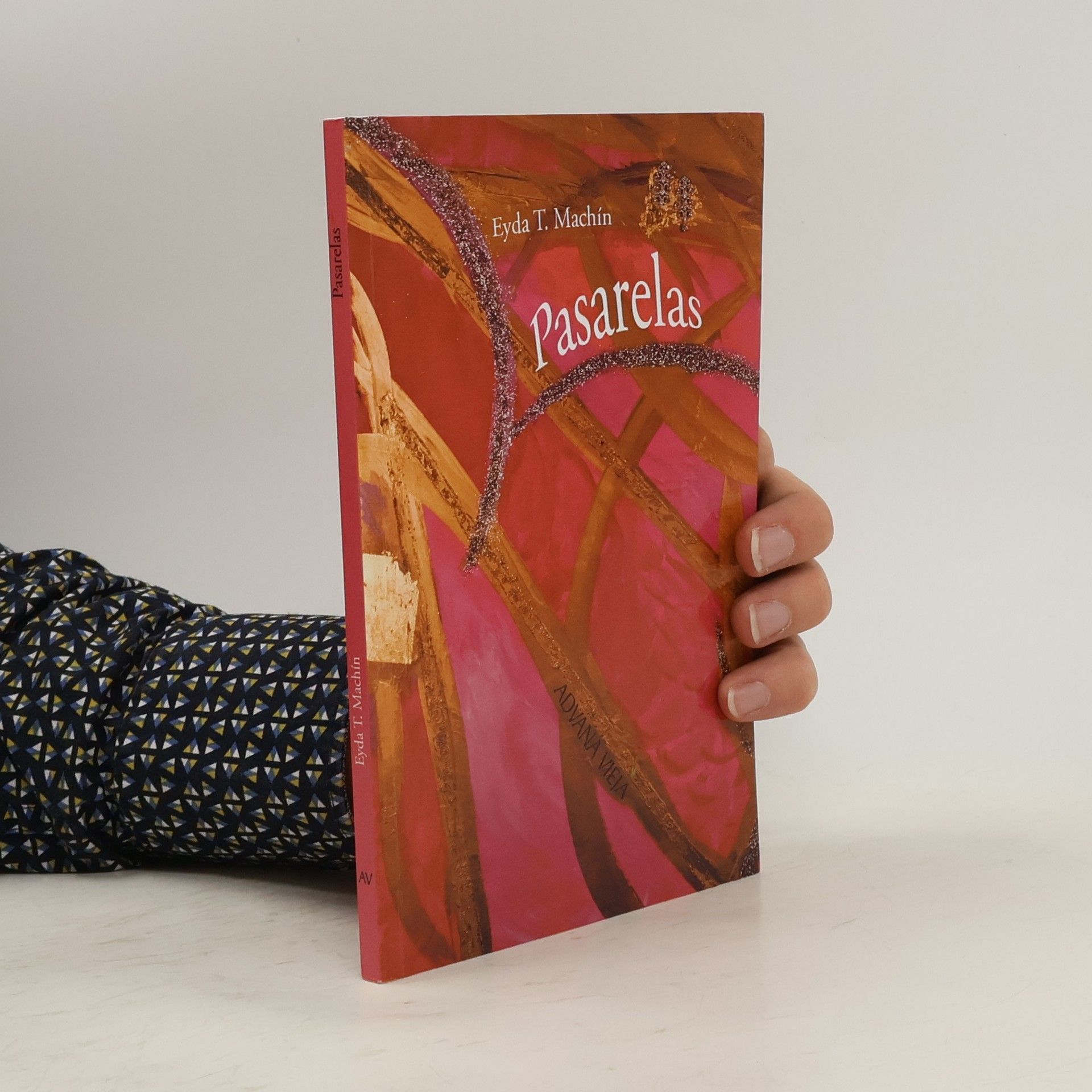 Eyda T. Machín Pasarelas