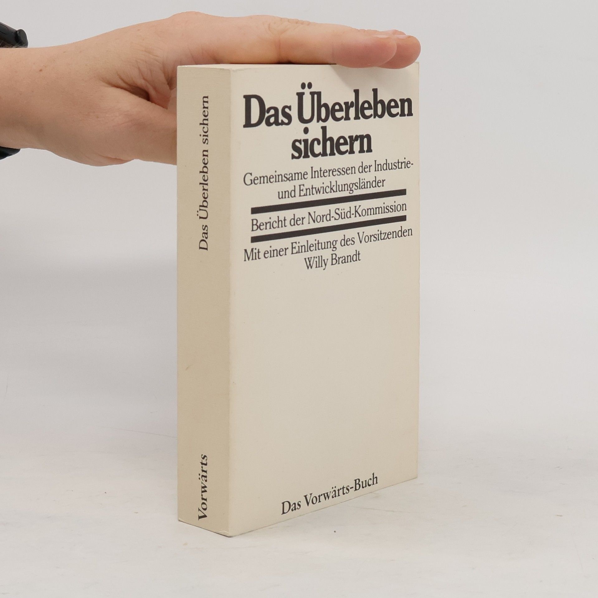 Collectif d'auteurs Das Überleben sichern