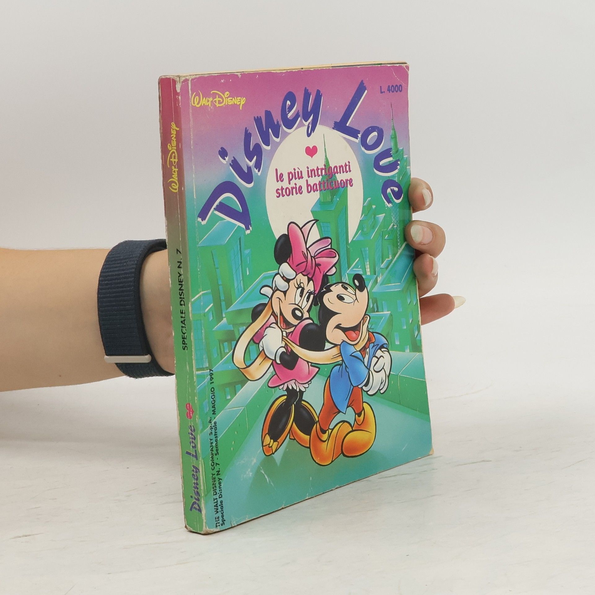 AA.VV. Disney Love. Le più intriganti storie batticuore