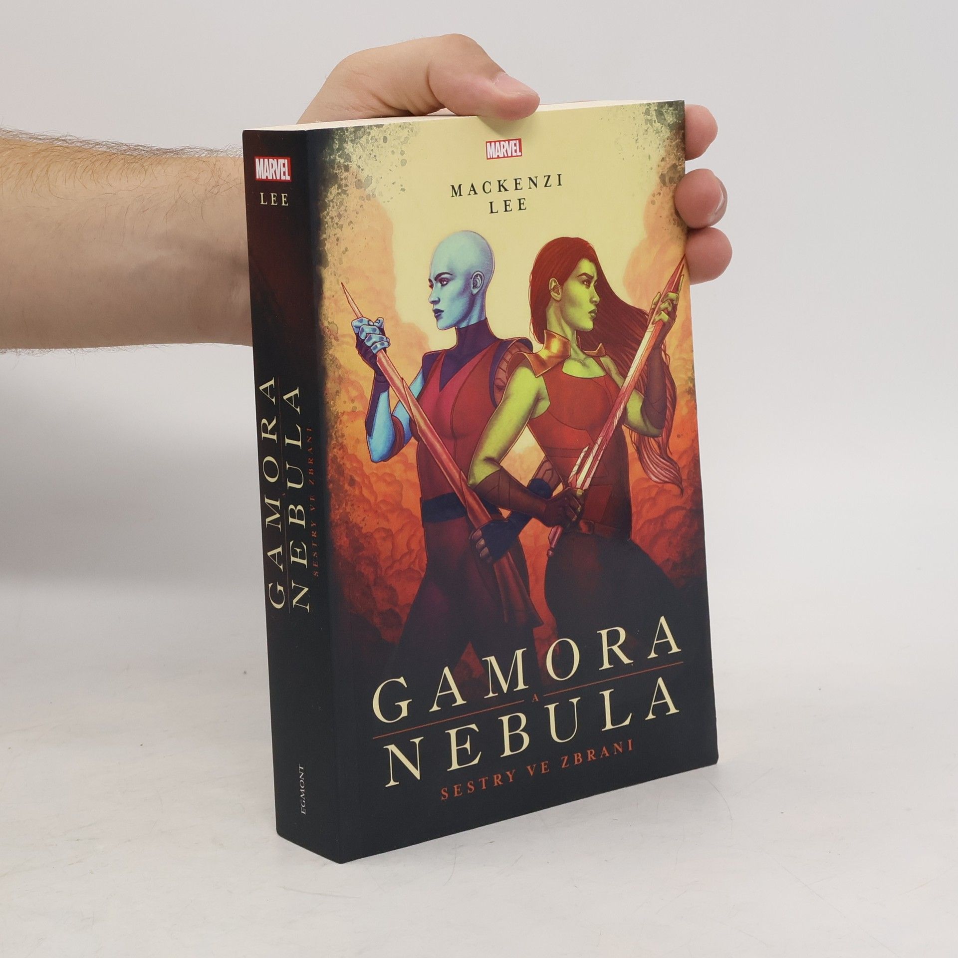 Mackenzi Lee Gamora a Nebula: sestry ve zbrani