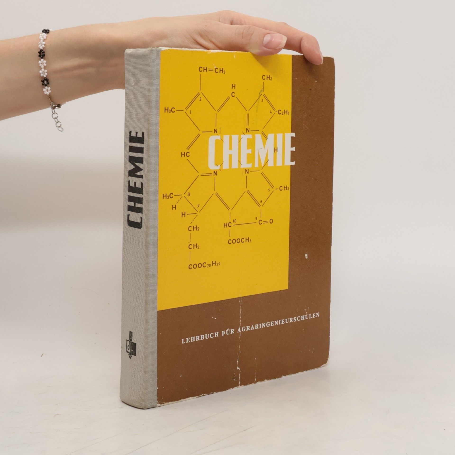 Kolektiv autorů Chemie. Lehrbuch für Agraringenieurschulen