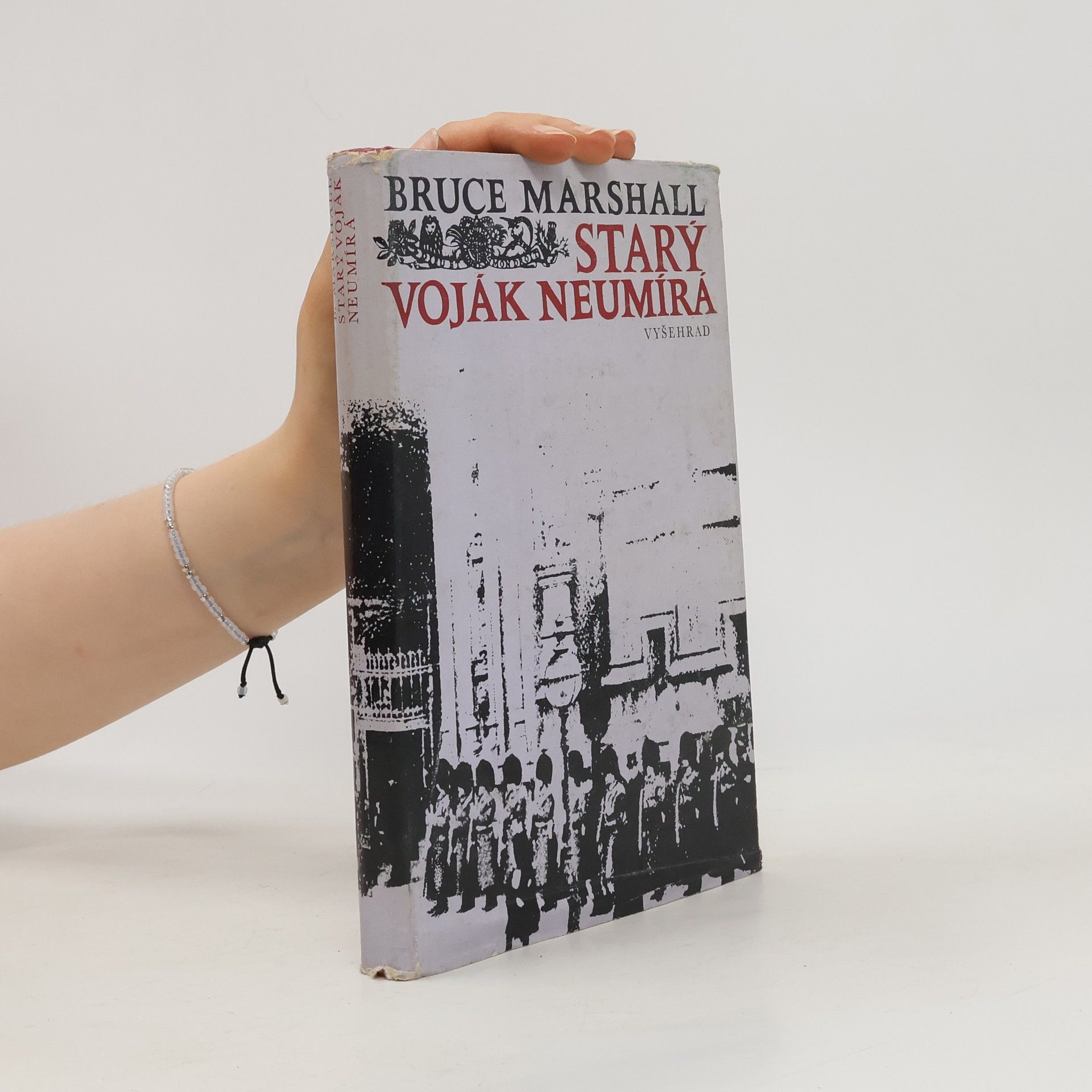 Bruce Marshall Starý voják neumírá