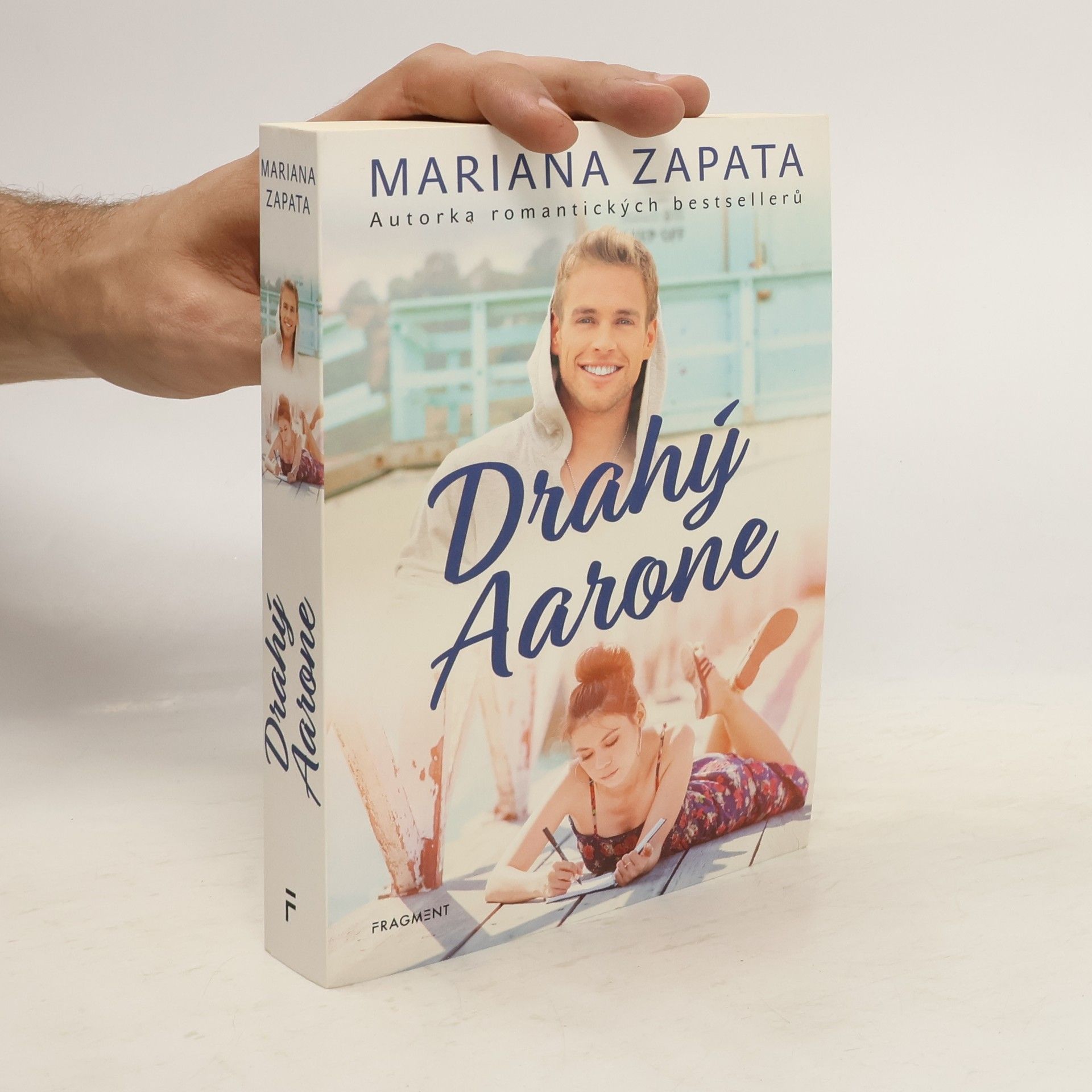 Mariana Zapata Drahý Aarone