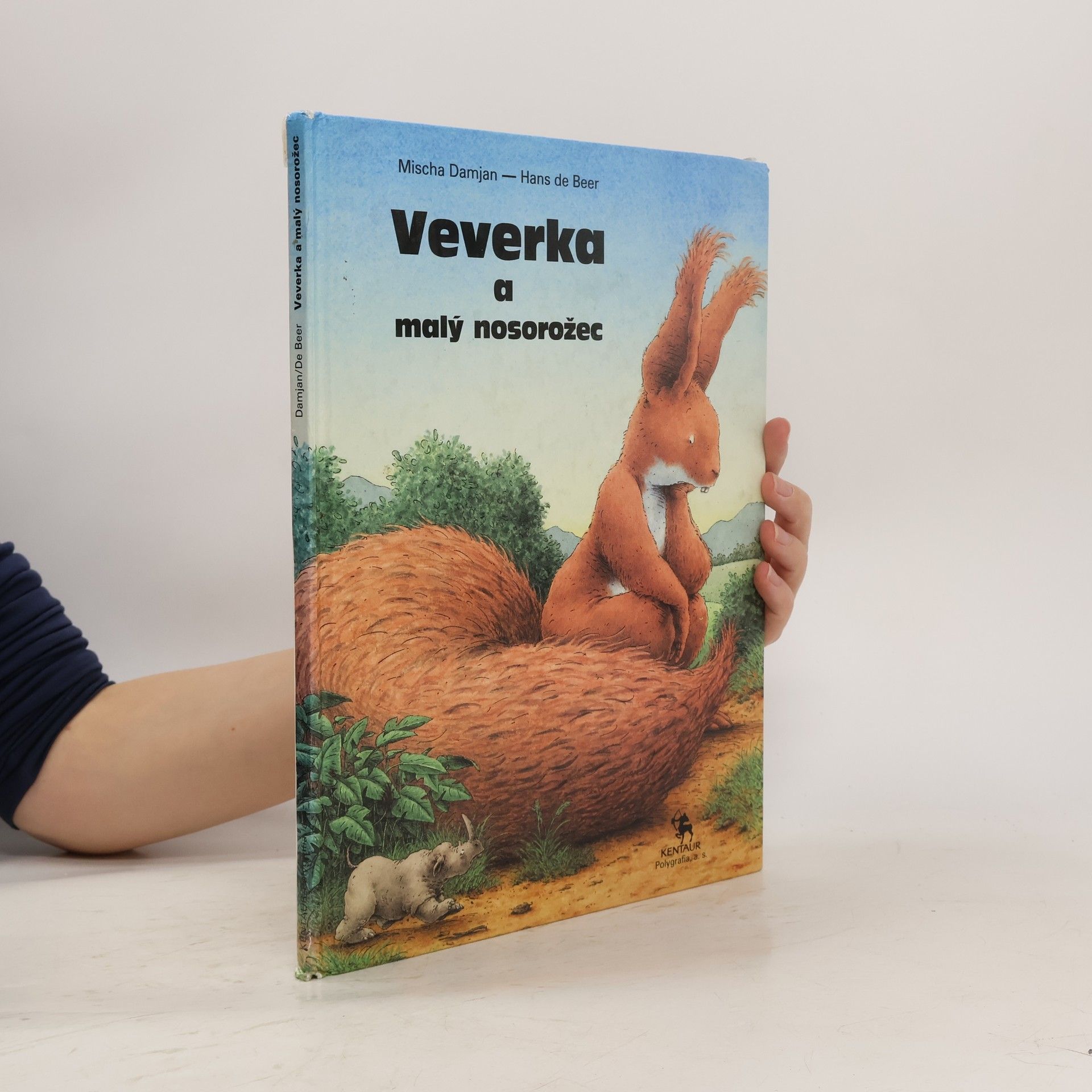 Mischa Damjan Veverka a malý nosorožec