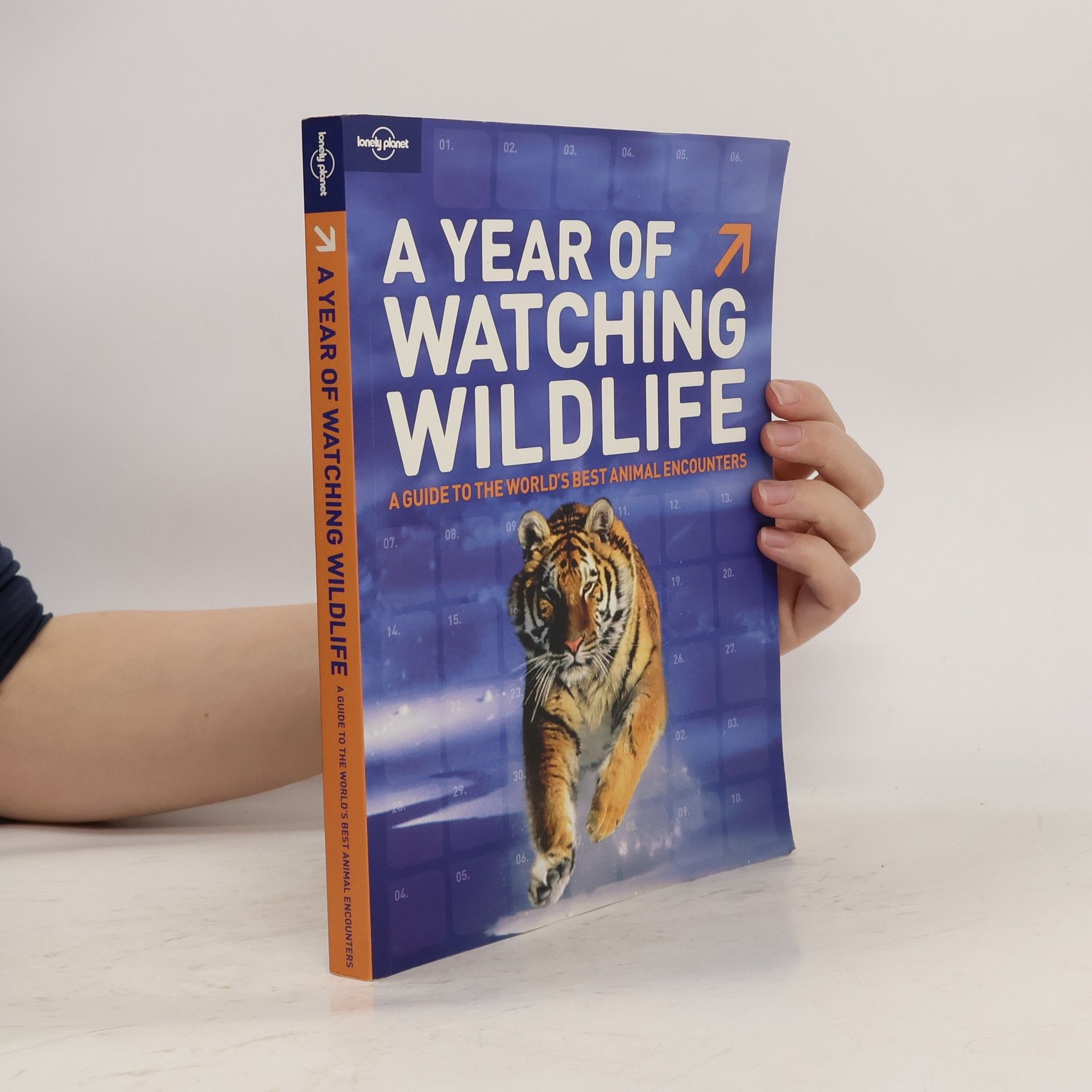 David Lukáš Lonely Planet A Year Of Watching Wildlife