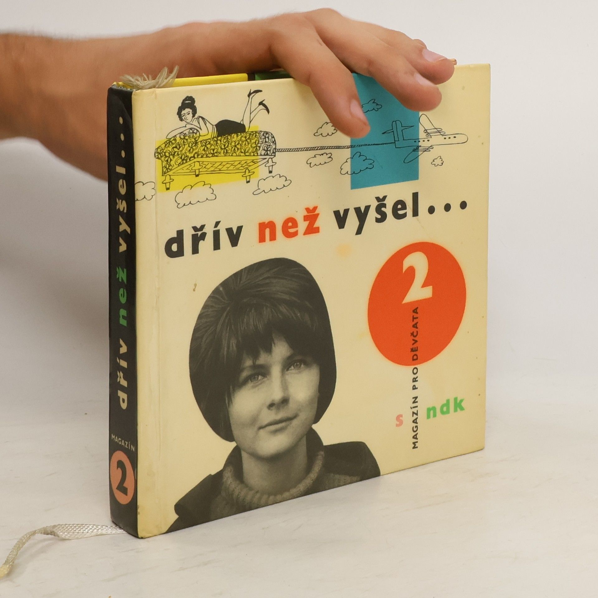 Autores varios Dřív než vyšel...magazín pro děvčata 2