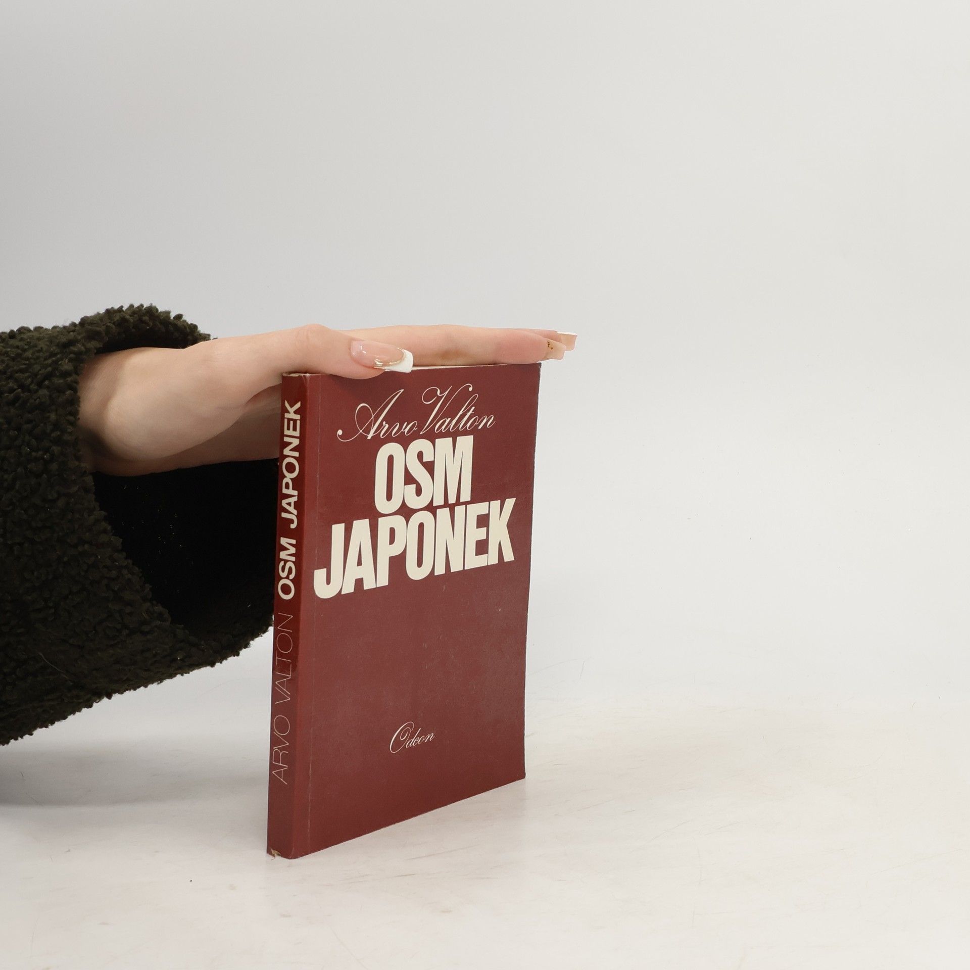 Arvo Valton Osm Japonek
