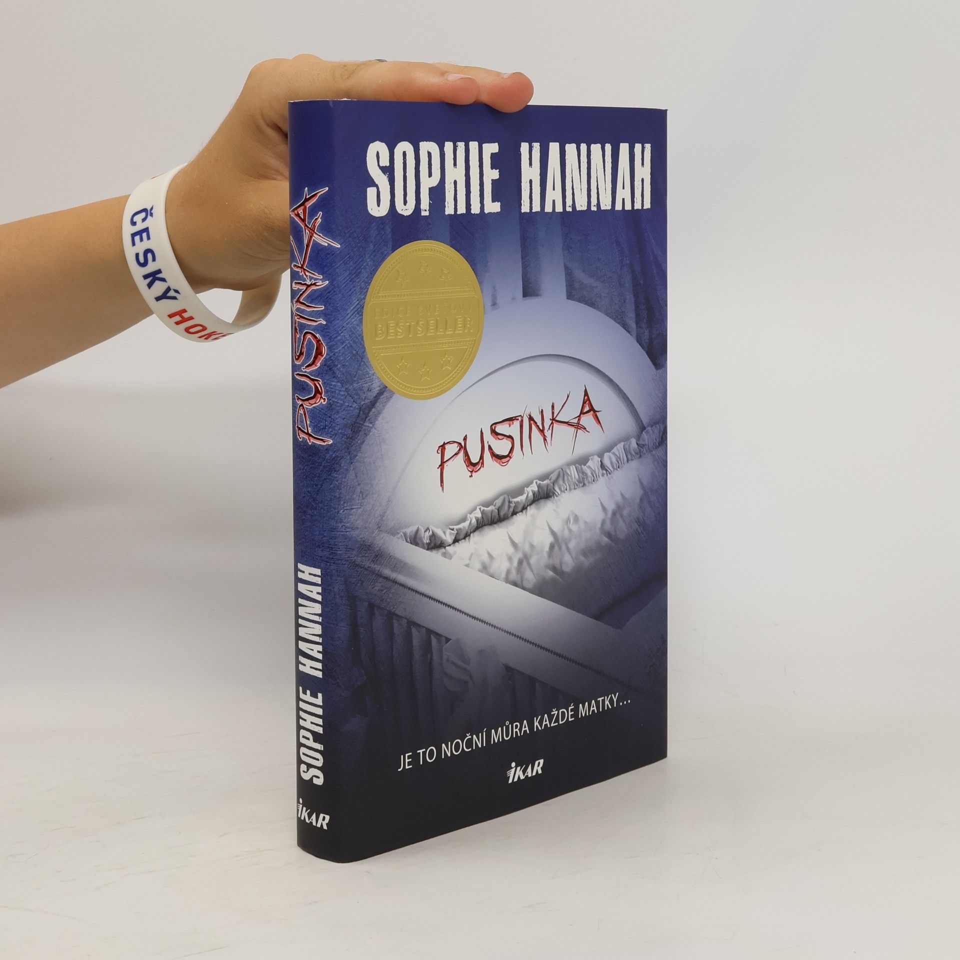 Sophie Hannah Pusinka