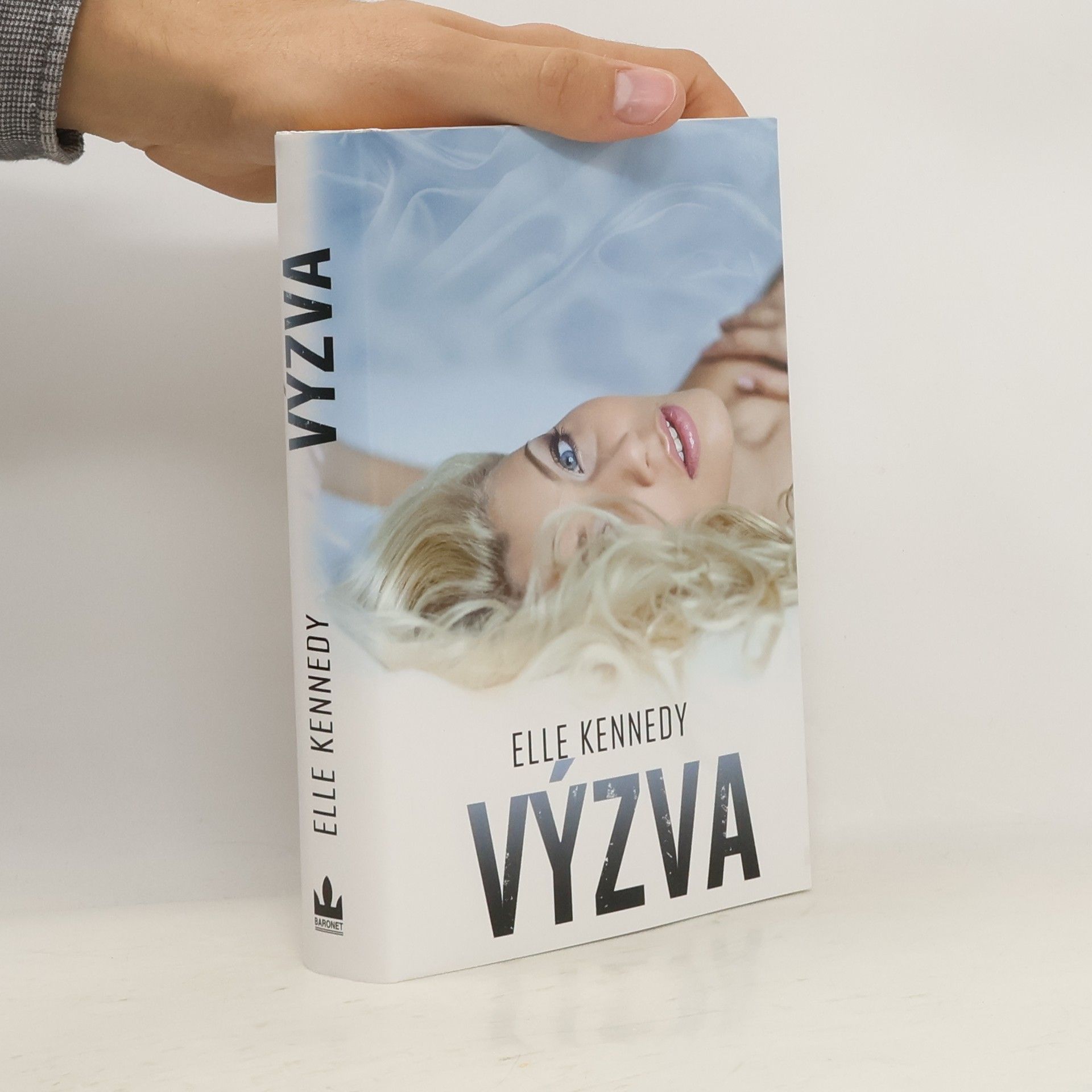 Elle Kennedy Výzva