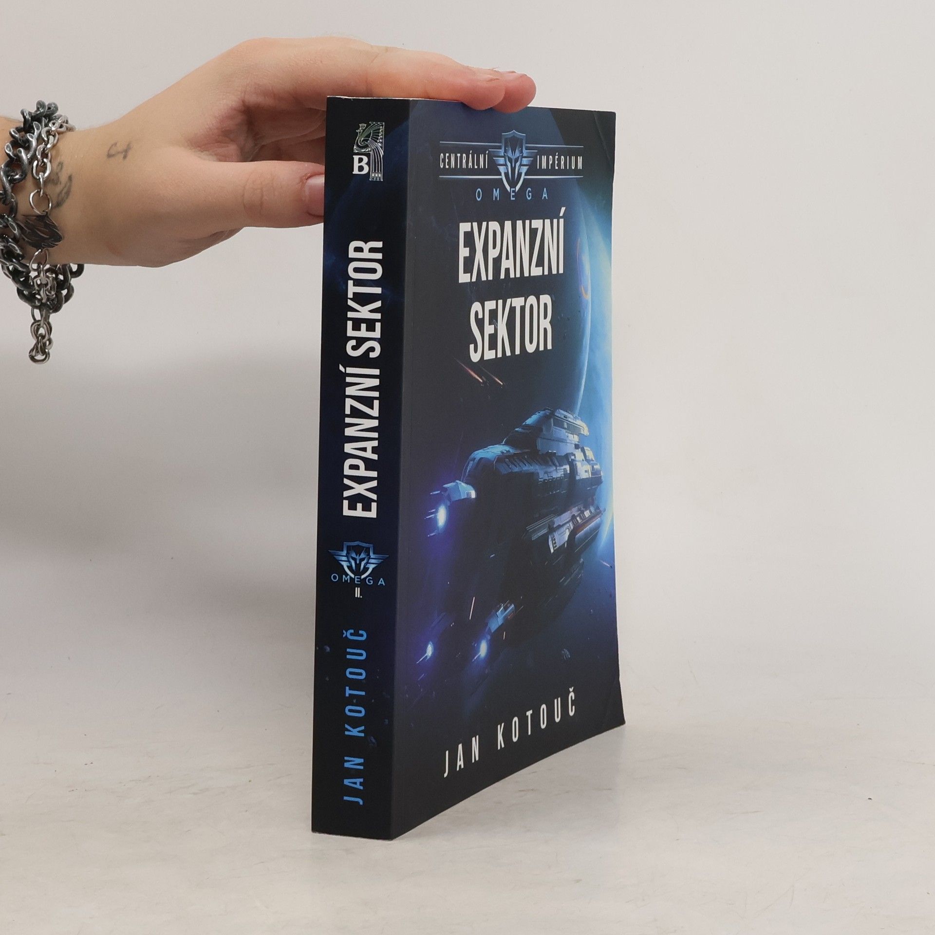 Jan Kotouč Centrální impérium: Omega 2 - Expanzní sektor