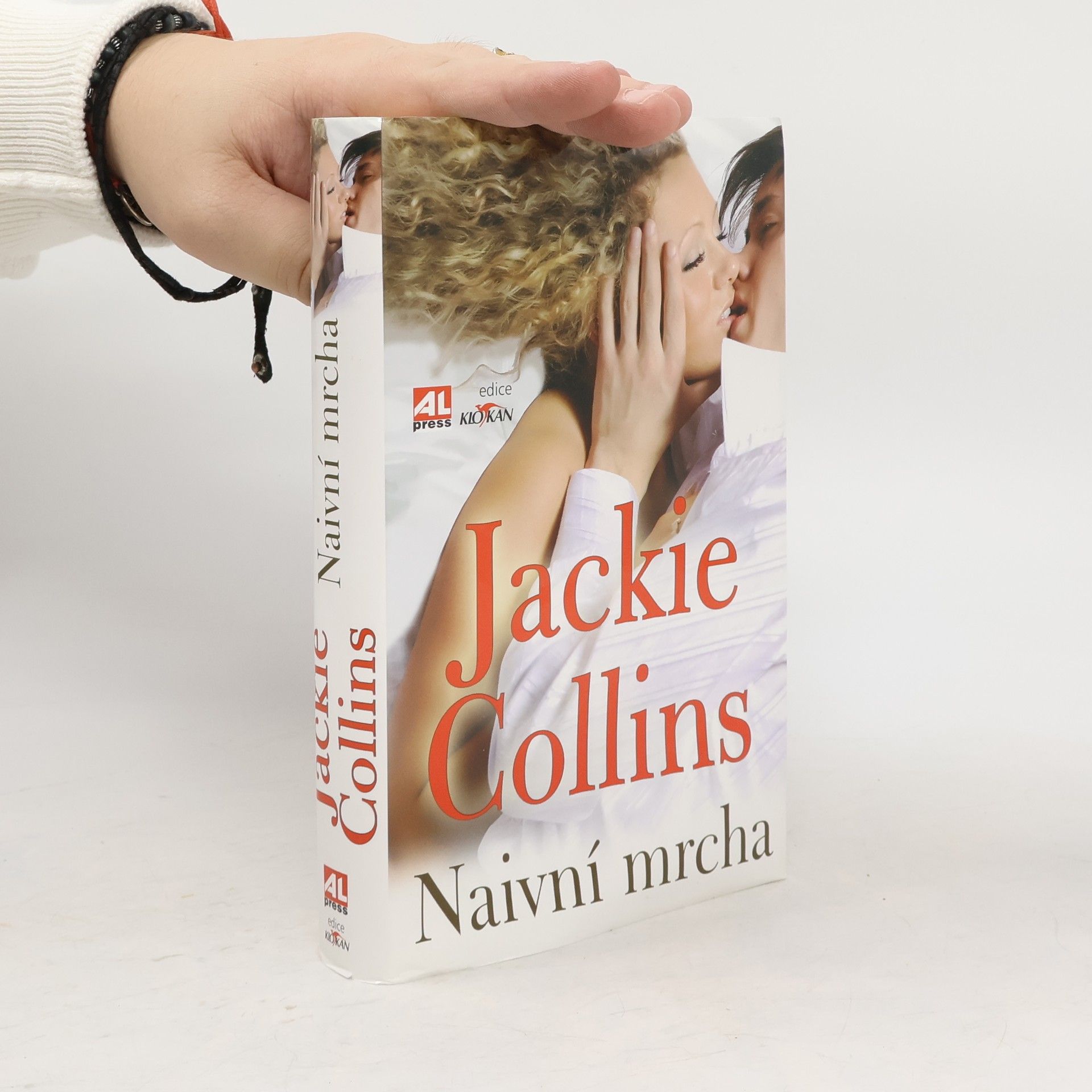 Jackie Collins Naivní mrcha