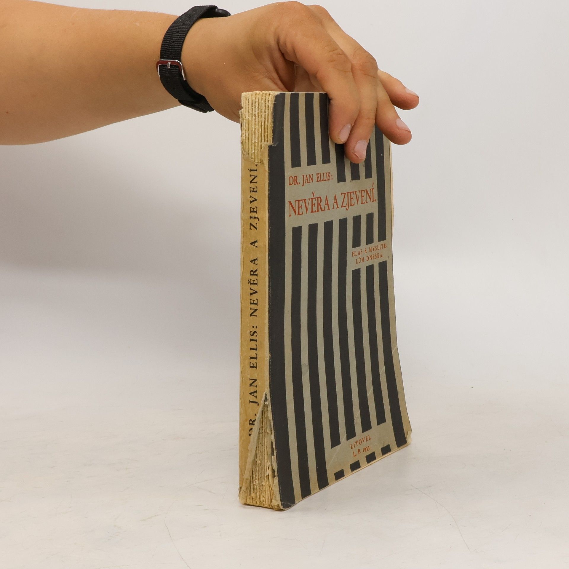 Jan Ellis Nevěra a zjevení