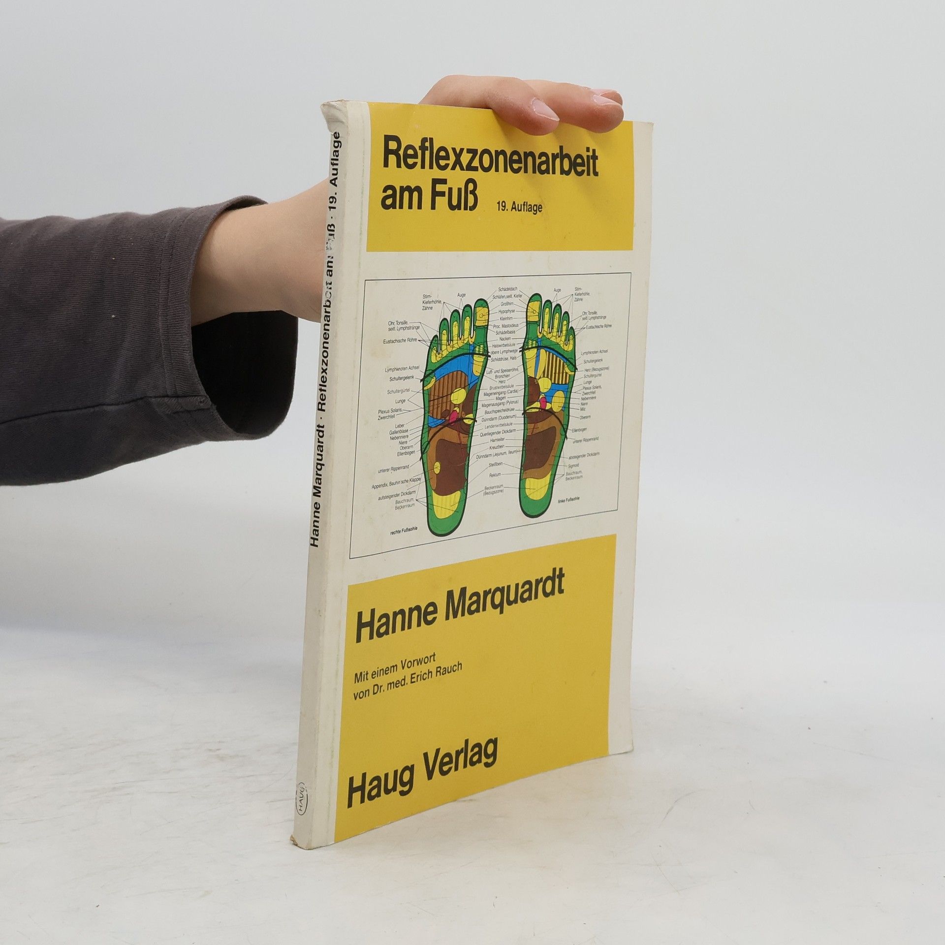 Hanne Marquardt Reflexzonenarbeit am Fuß
