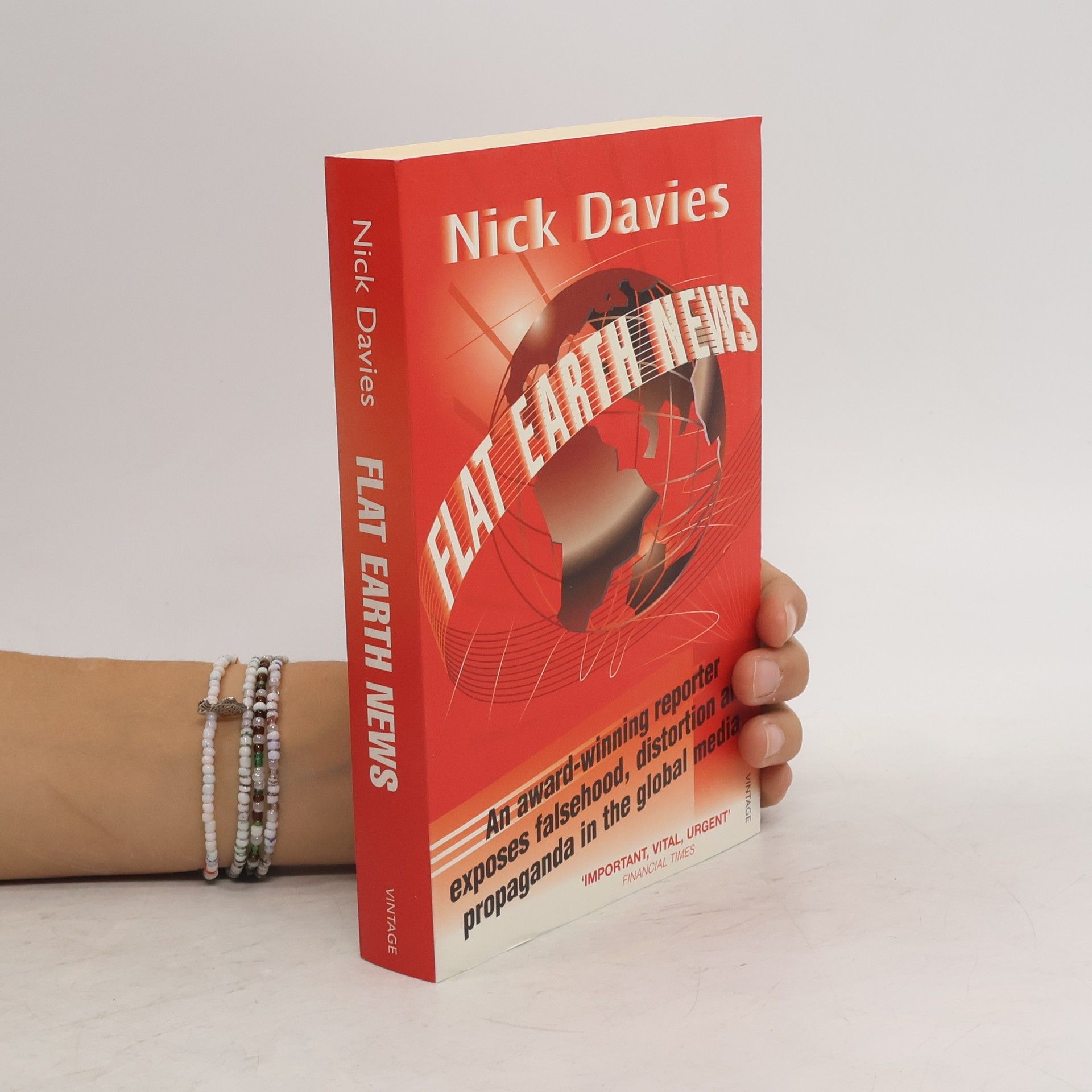 Nick Davies Flat Earth News