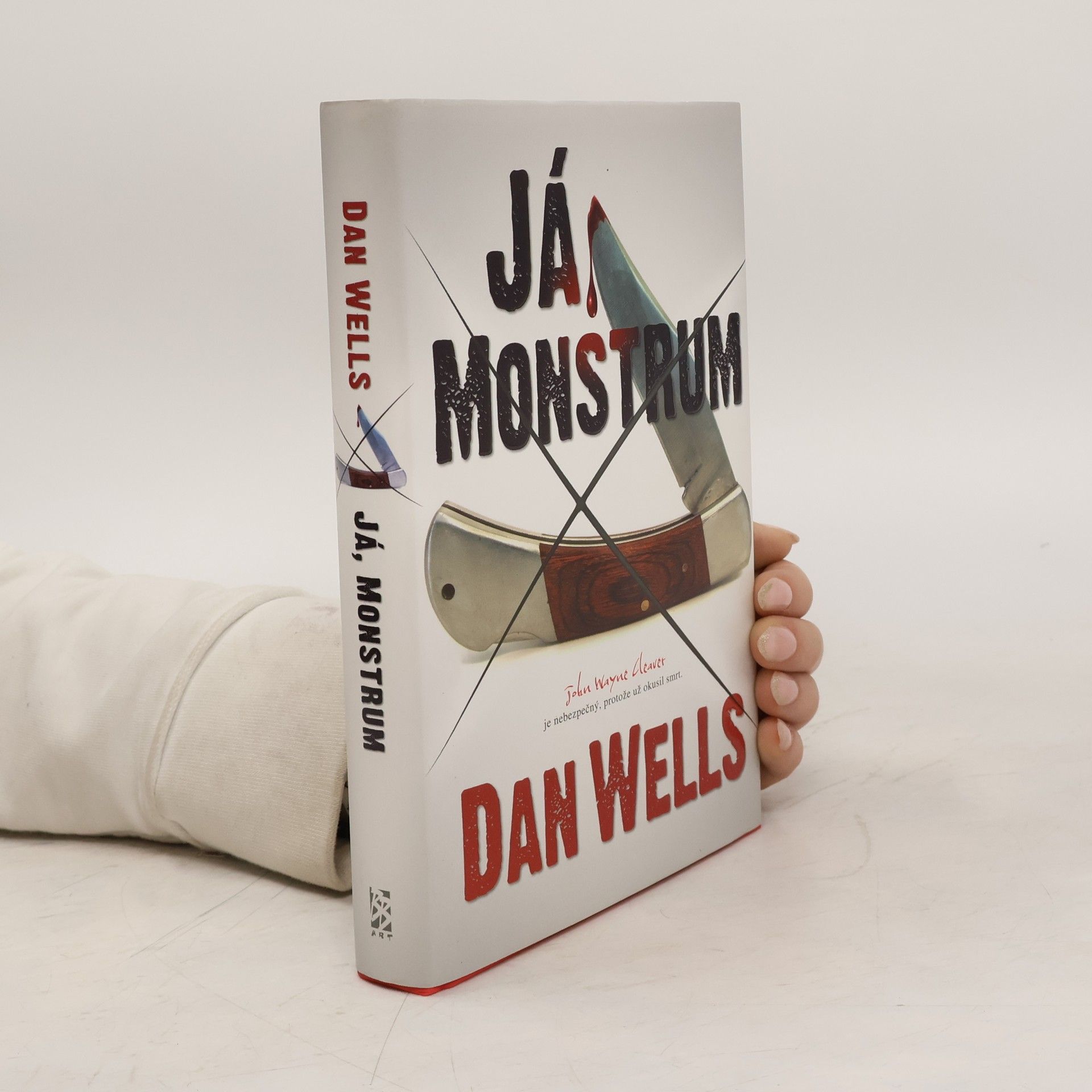 Dan Wells Já, Monstrum