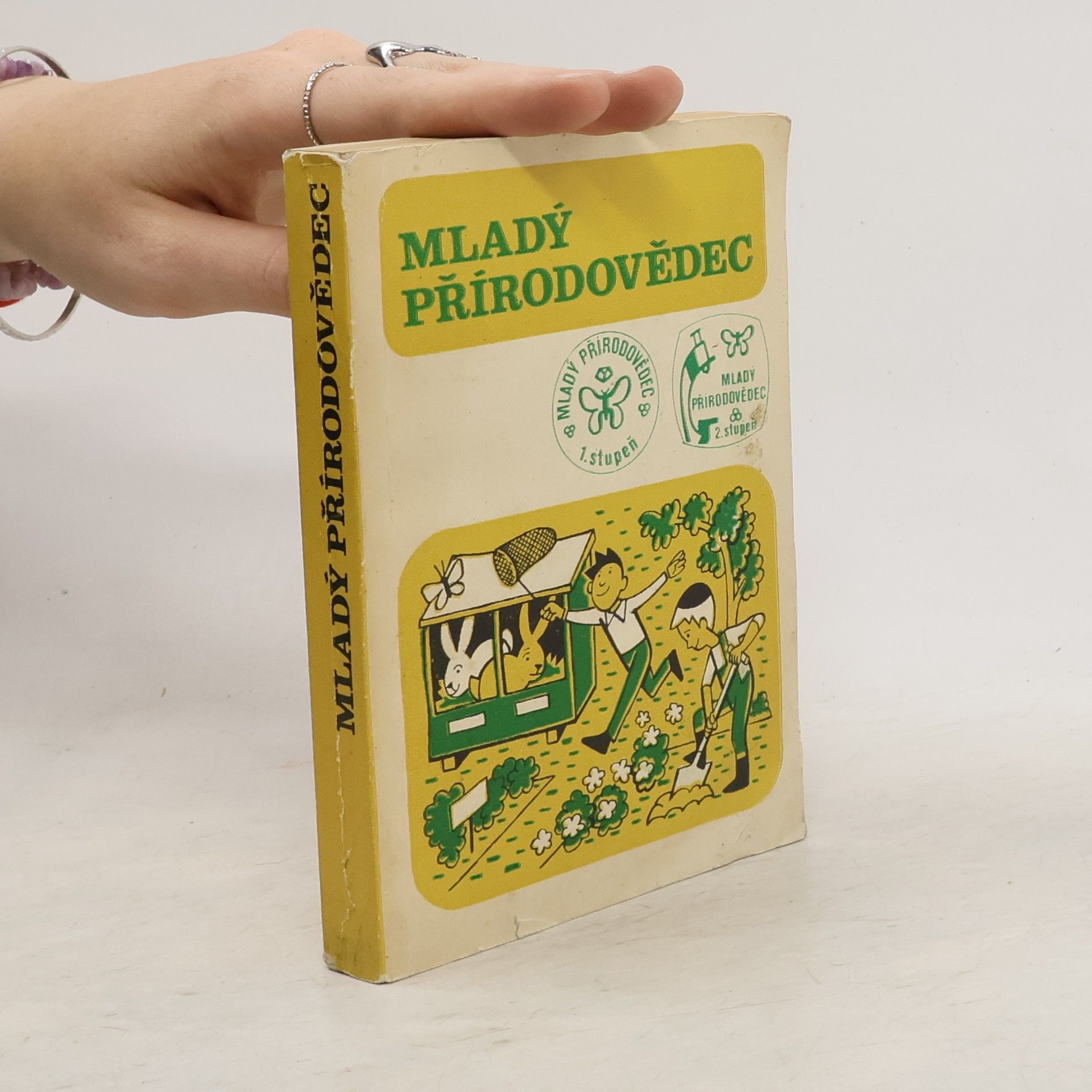 Collectif d'auteurs Mladý přírodovědec