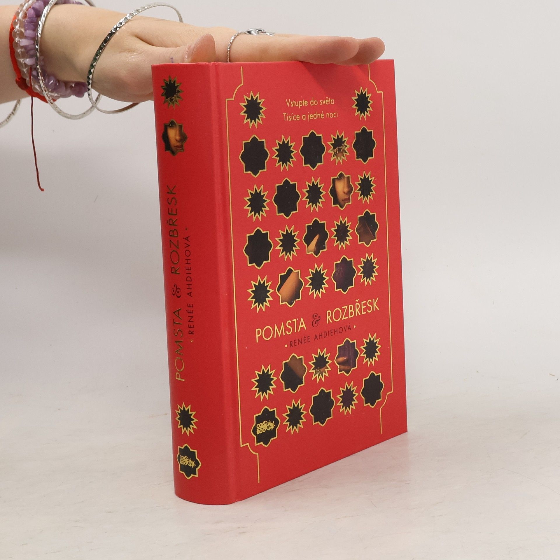 Renee Ahdieh Pomsta & rozbřesk