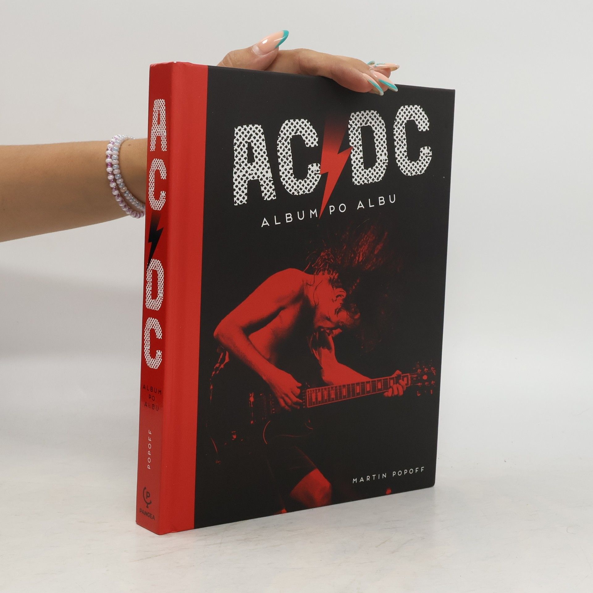 Kolektív autorov AC DC. Album po albu