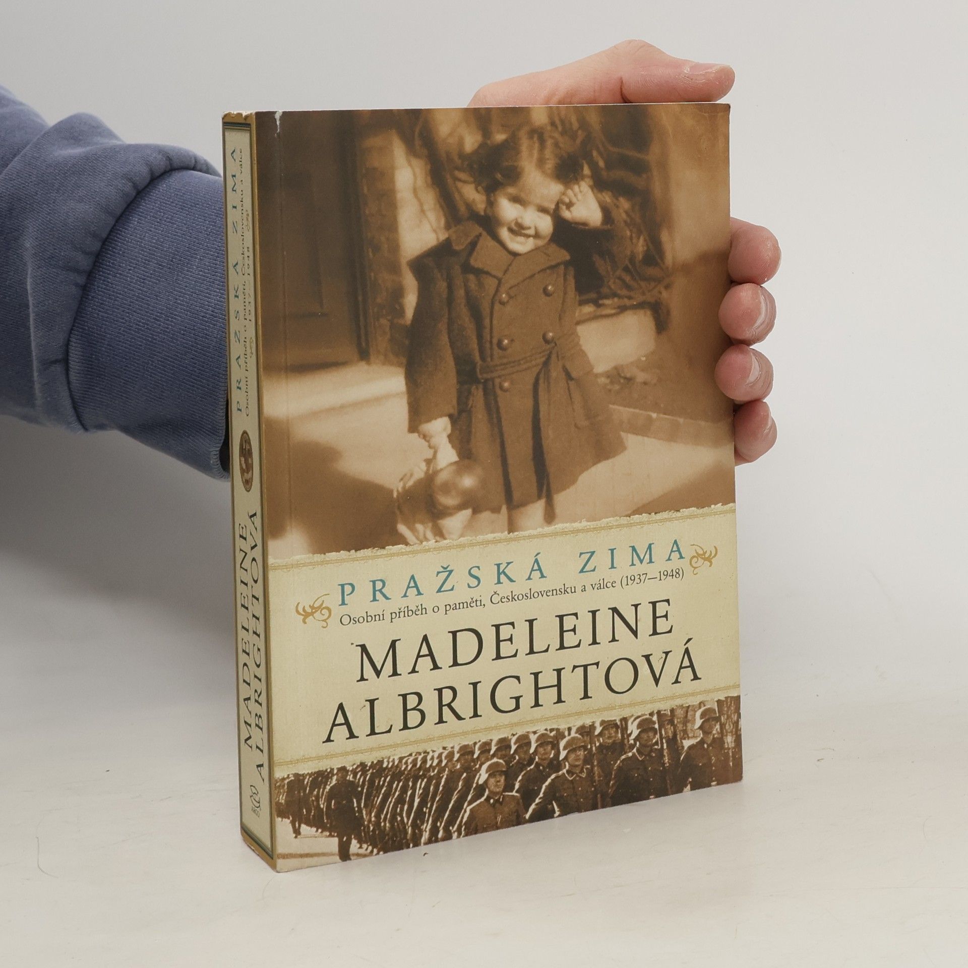Pražská zima : osobní příběh o paměti, Československu a válce (1937-1948)