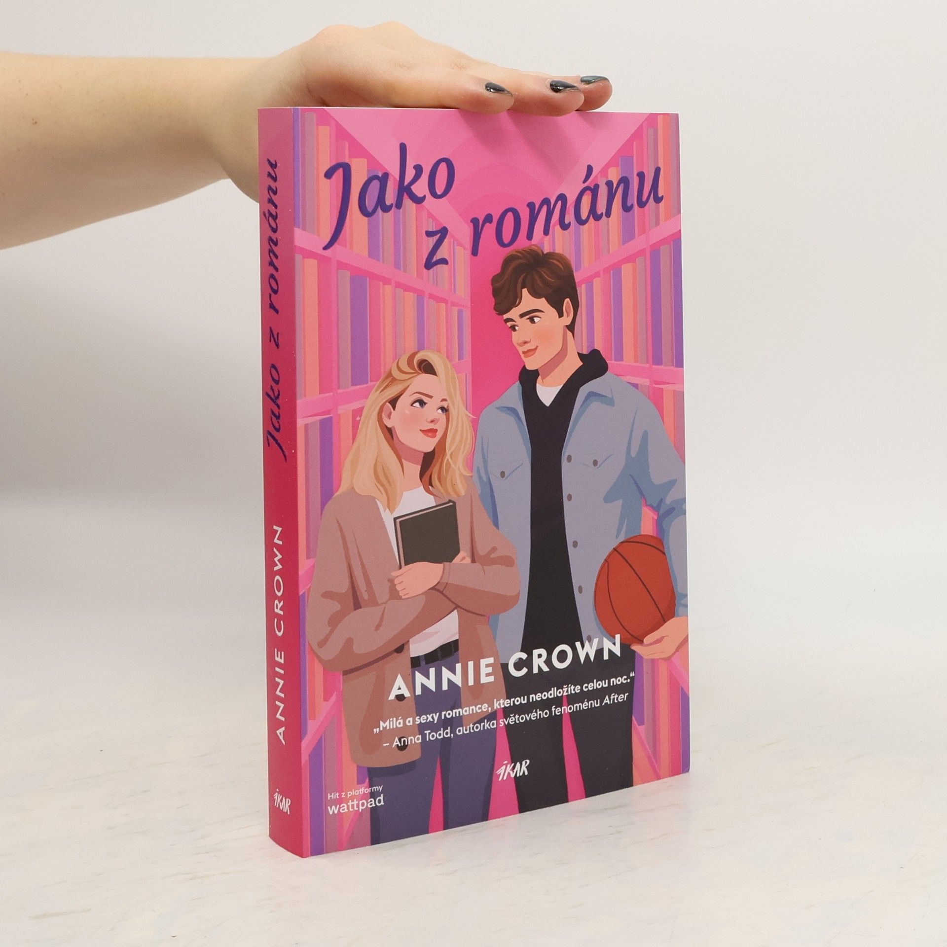 Annie Crown Jako z románu