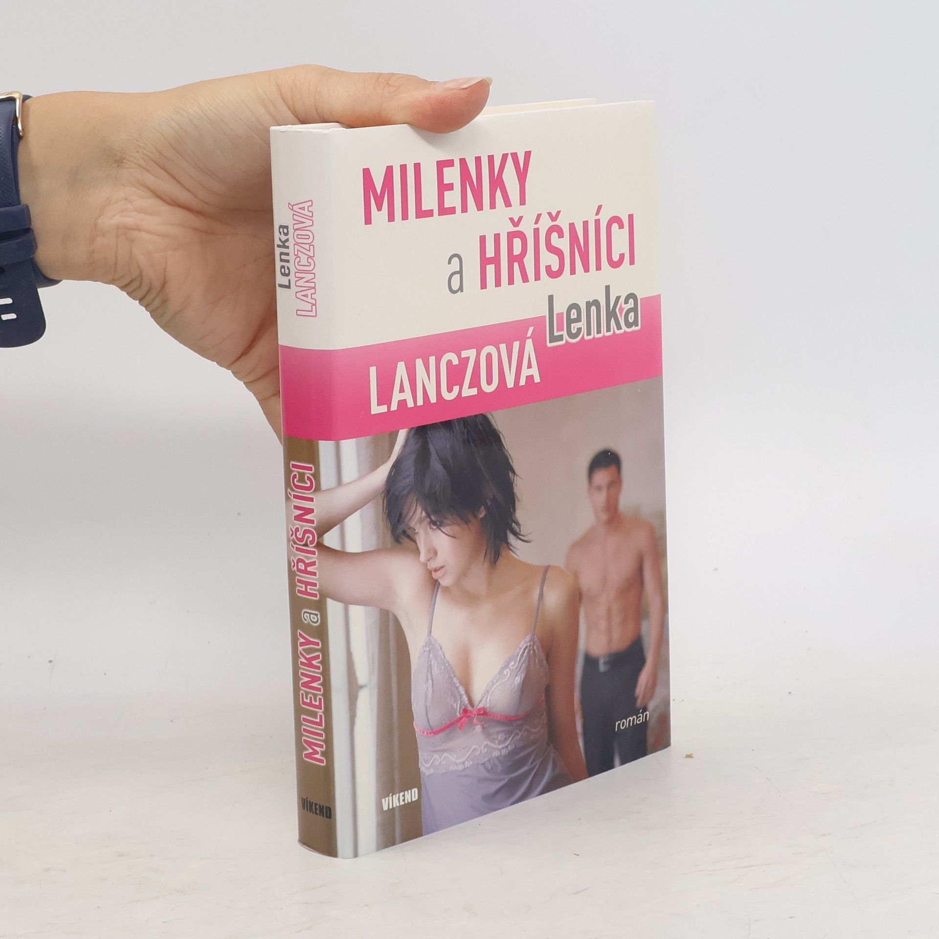 Lenka Lanczová Milenky a hříšníci