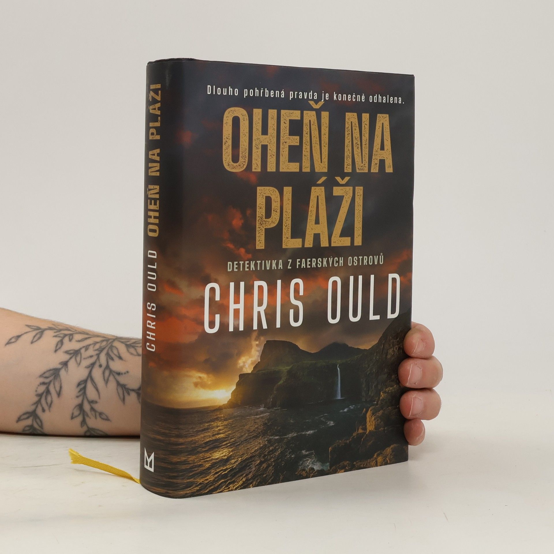 Chris Ould Oheň na pláži