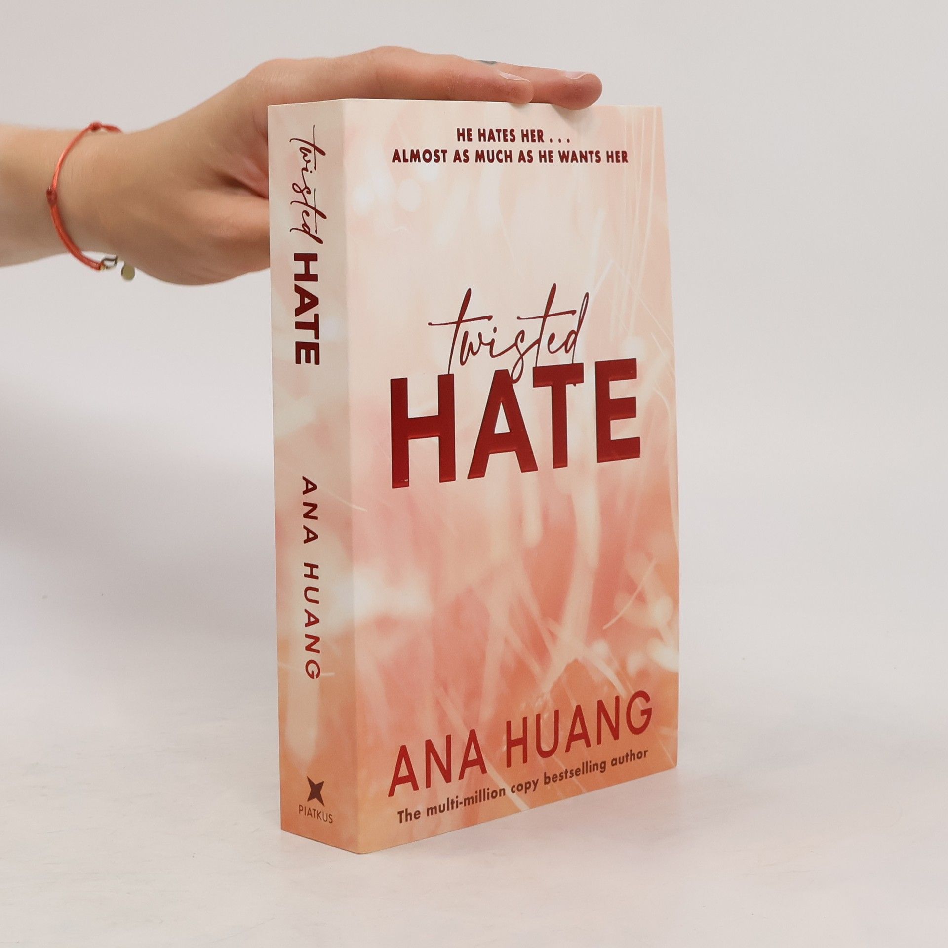 Ana Huang Twisted hate. Twisted book three