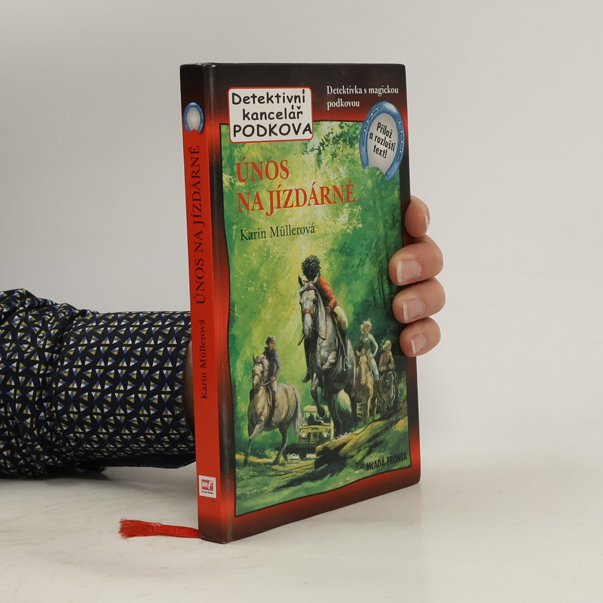 Karin Müller Únos na jízdárně