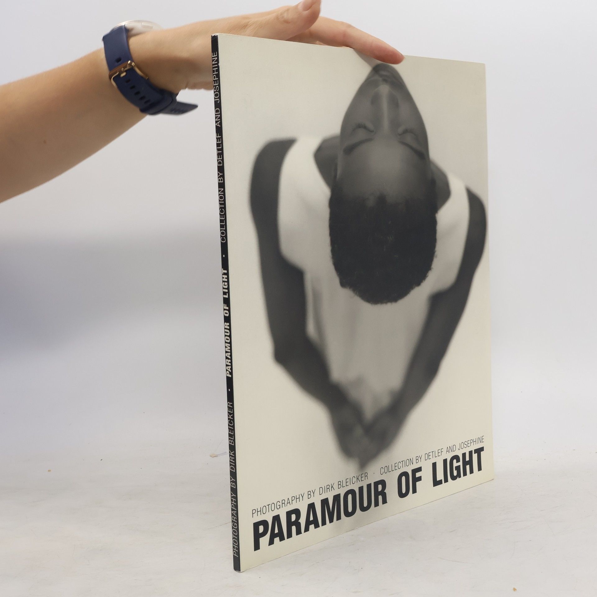 Paramour of light