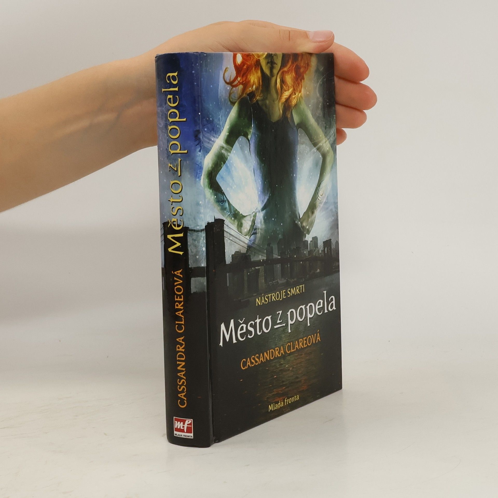Cassandra Clare Nástroje smrti 2: Město z popela