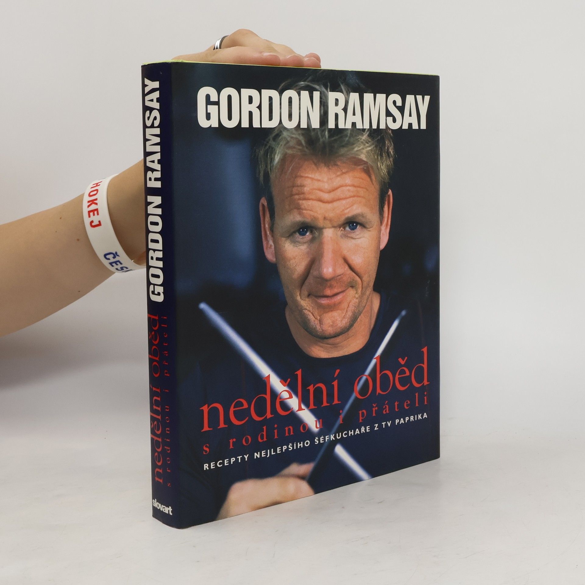 Nedělní oběd : s rodinou i přáteli : recepty nejlepšího šéfkuchaře z TV Paprika