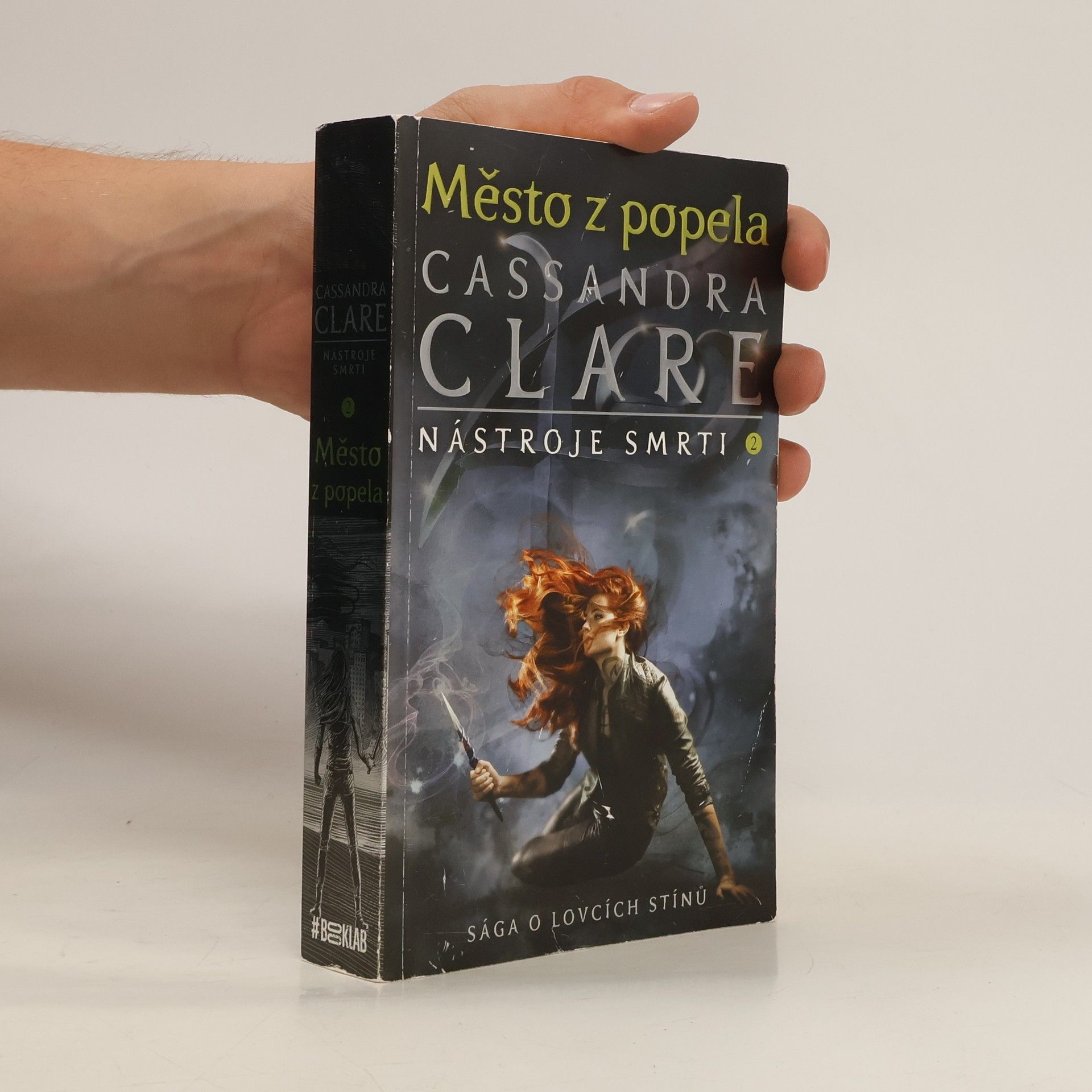 Cassandra Clare Město z popela. Nástroje smrti. 2. díl