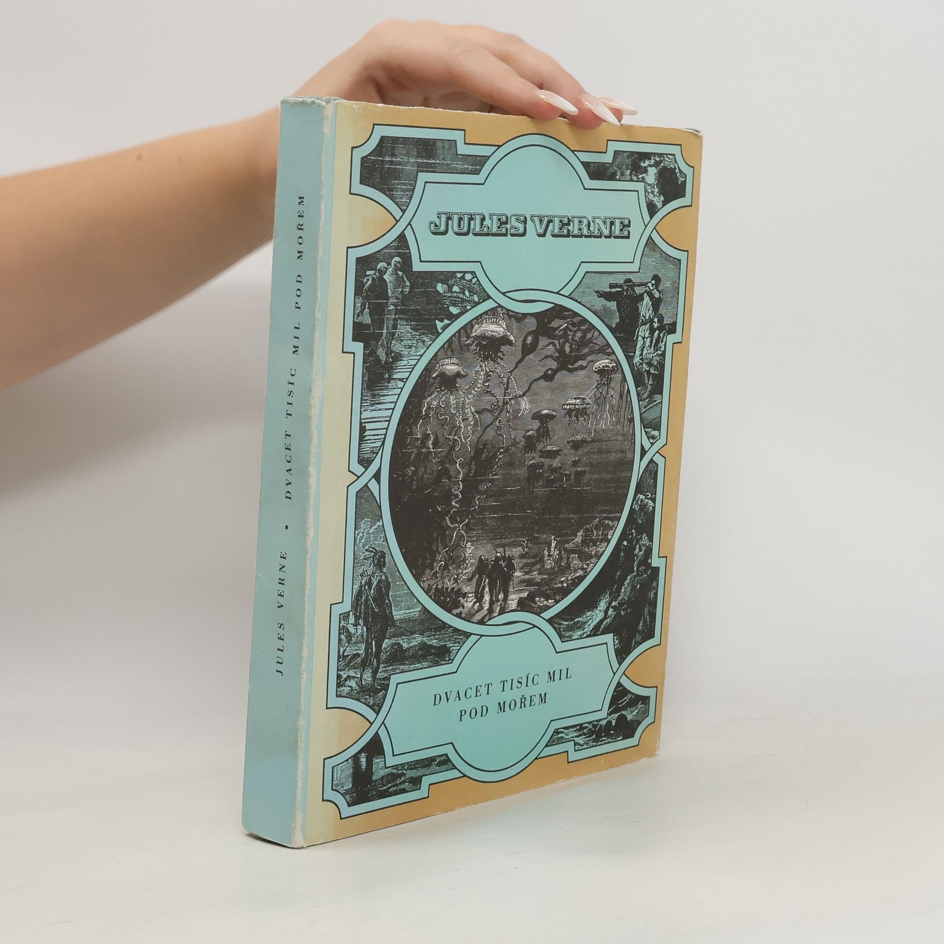 Jules Verne Dvacet tisíc mil pod mořem