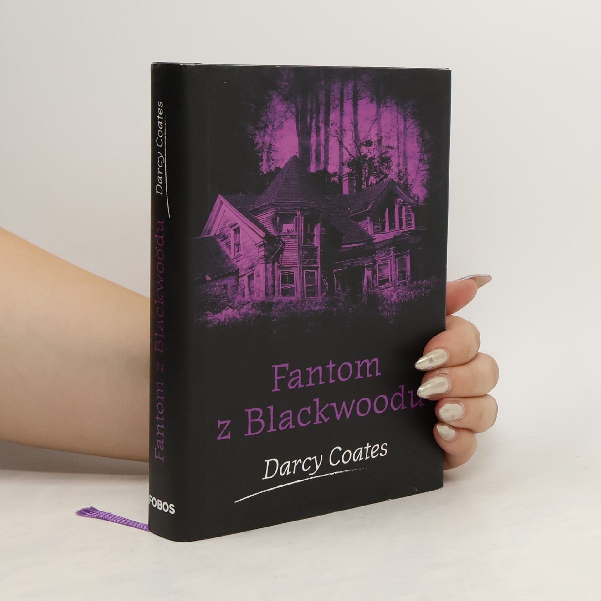 Darcy Coates Fantom z Blackwoodu