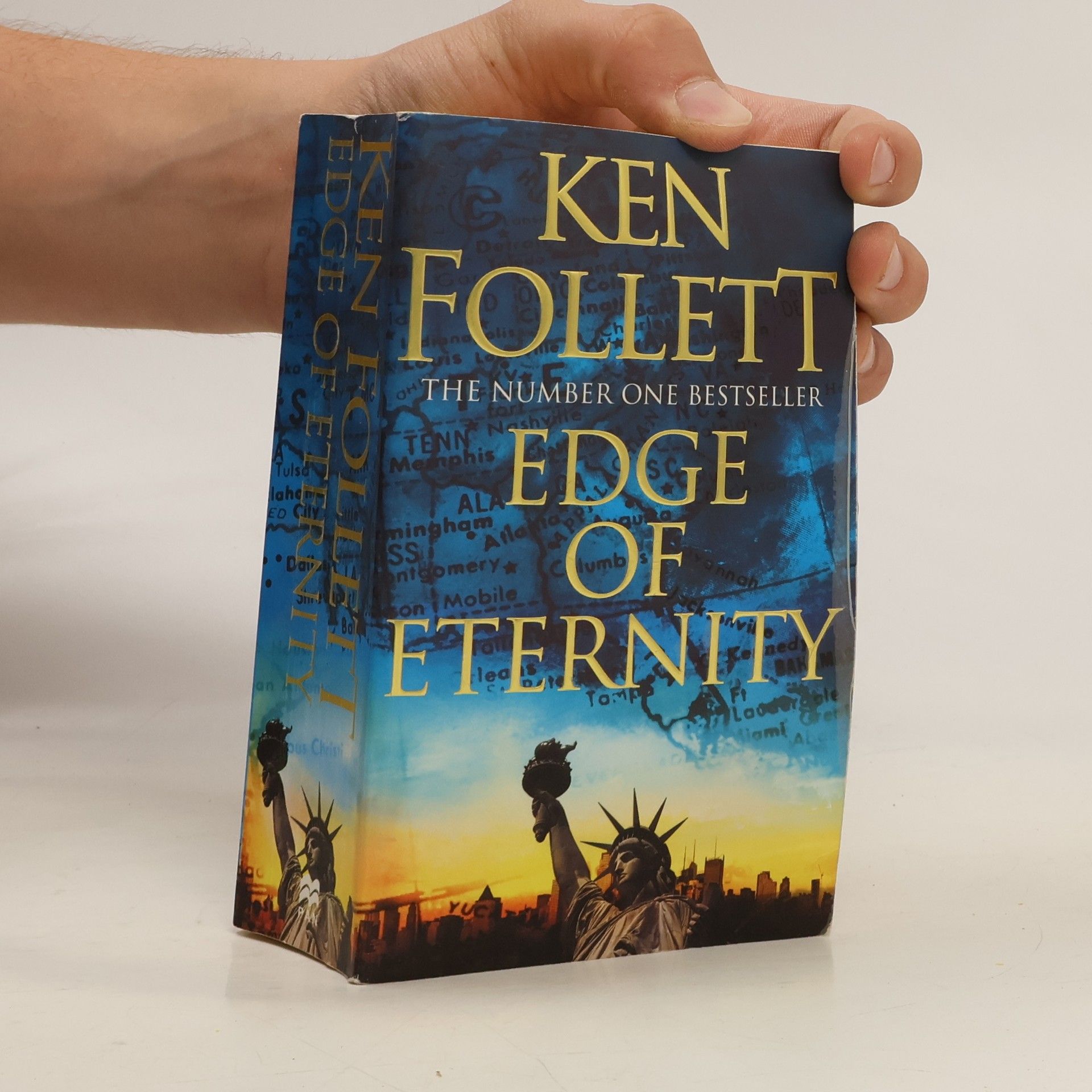 Ken Follett Edge of Eternity