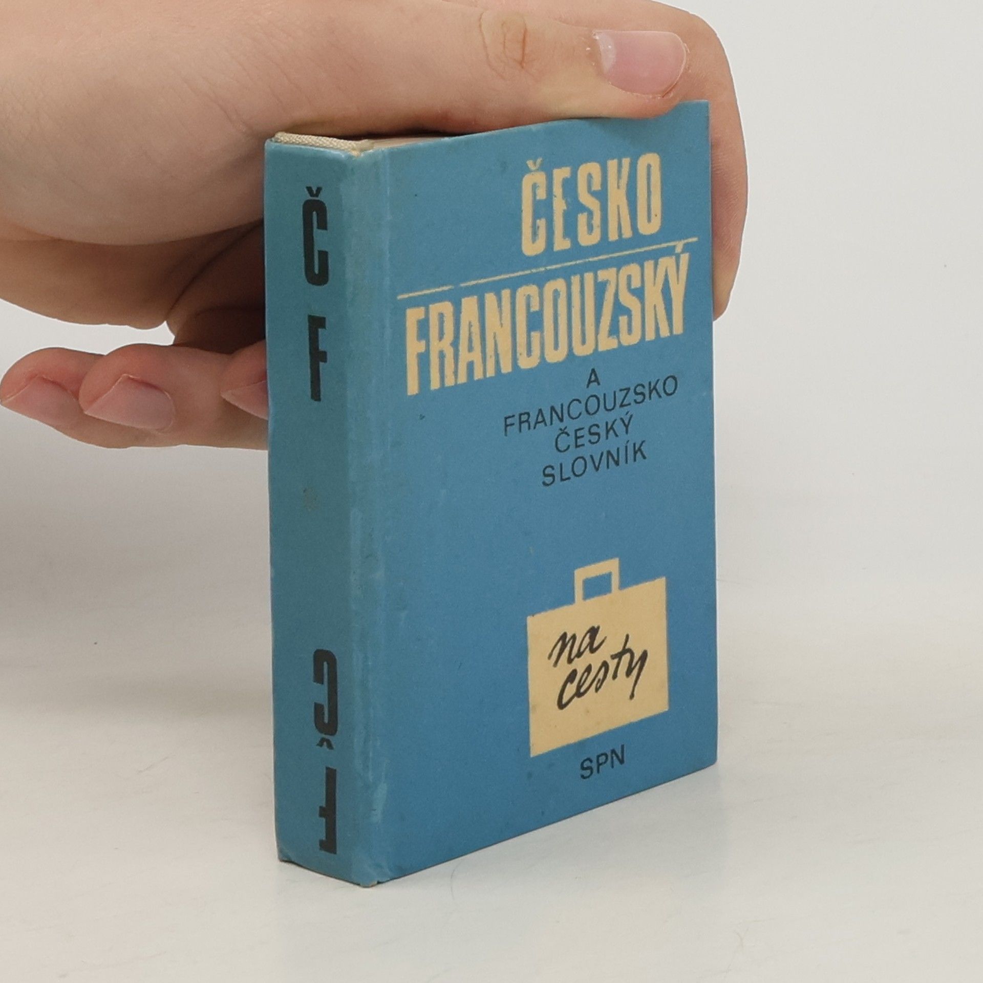 Věra Čapková Francouzsko-český a česko-francouzský slovník